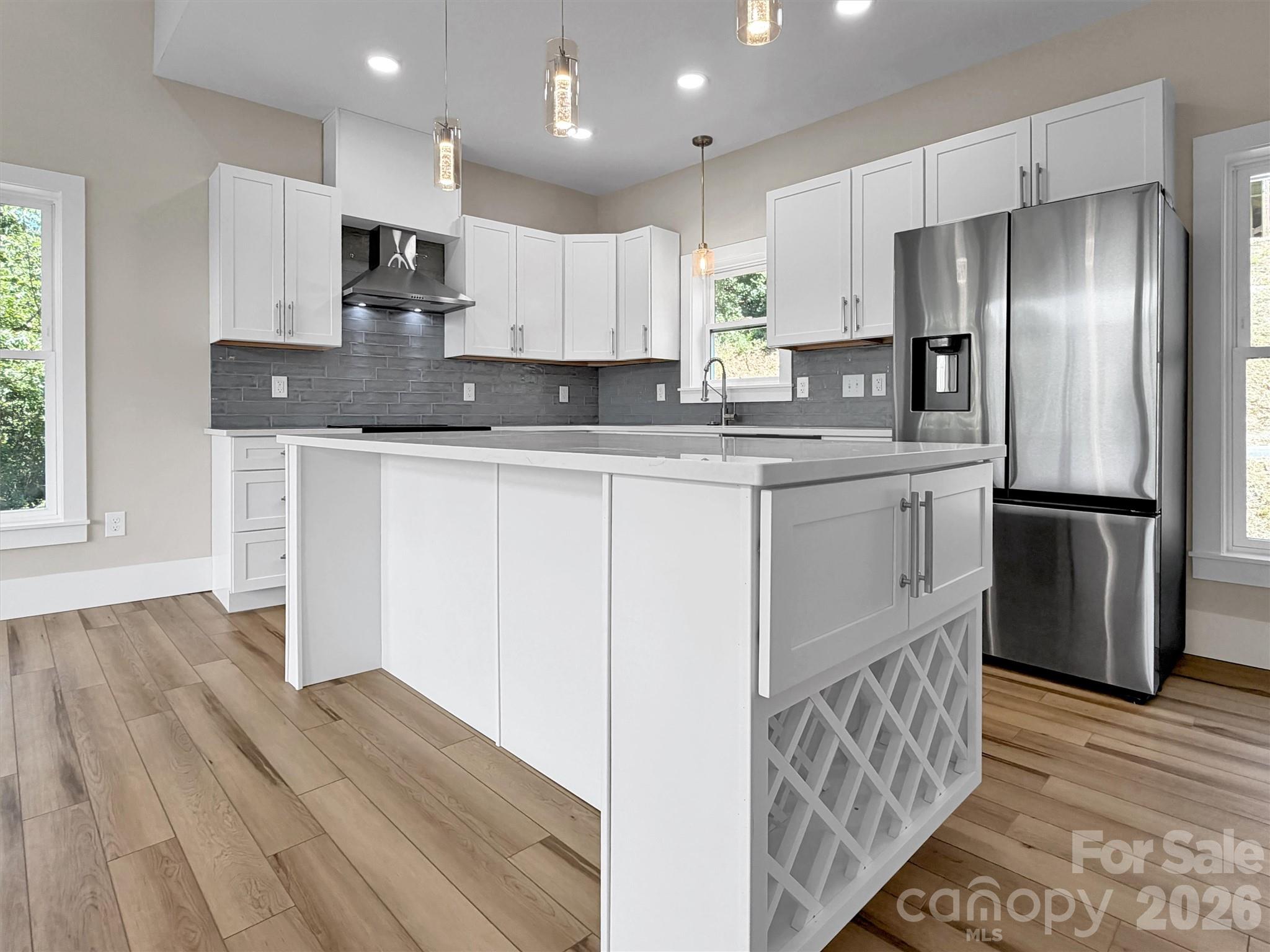 201 Kadire Drive — Waynesville