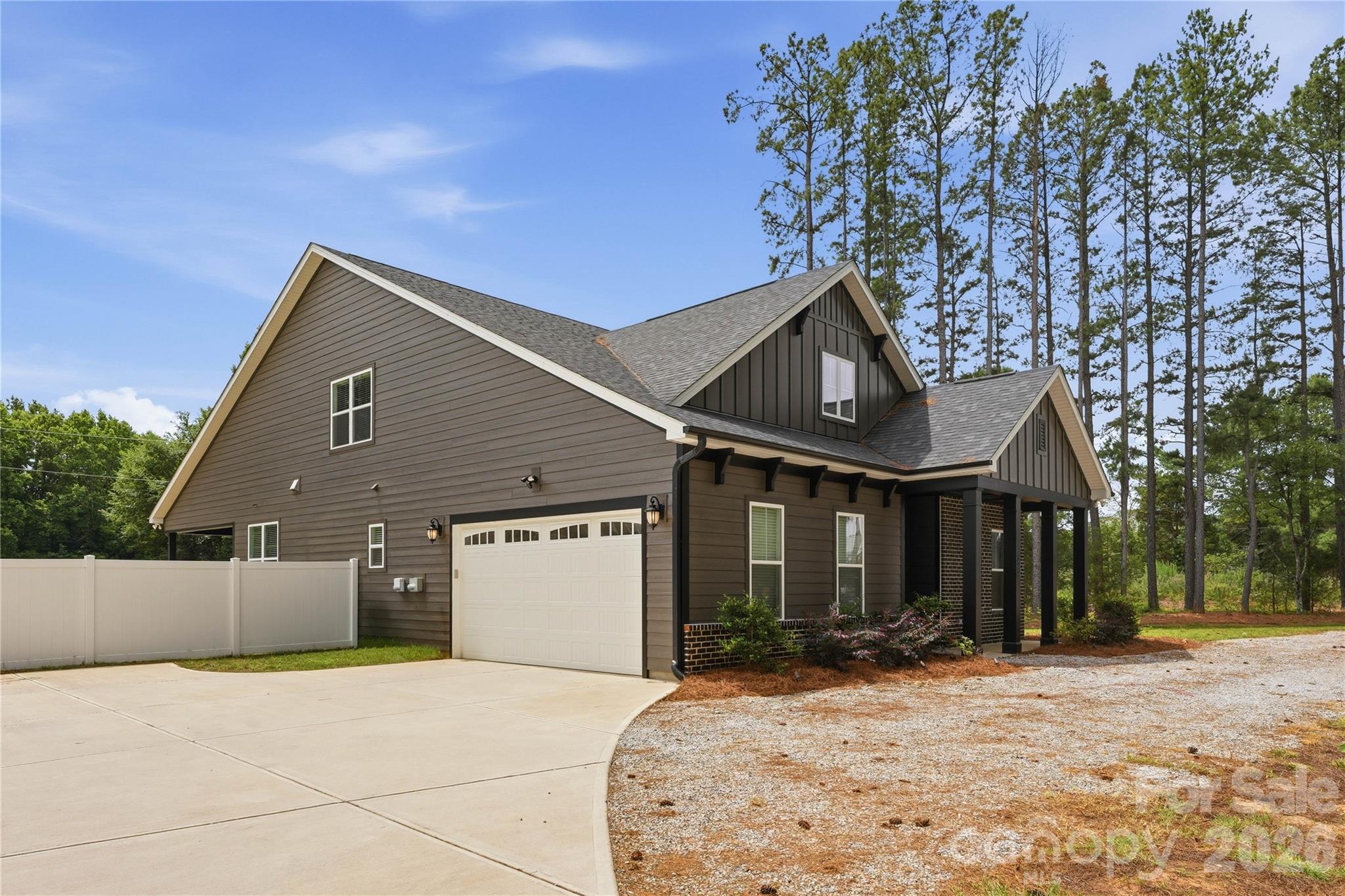 322 Shinnville Road — Mooresville