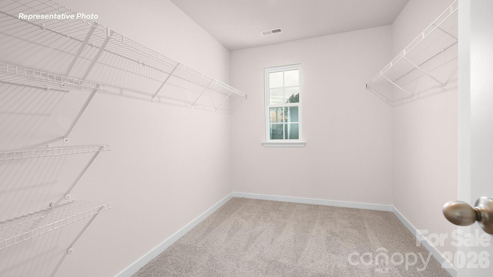 544 N Sparkleberry Street — Chester