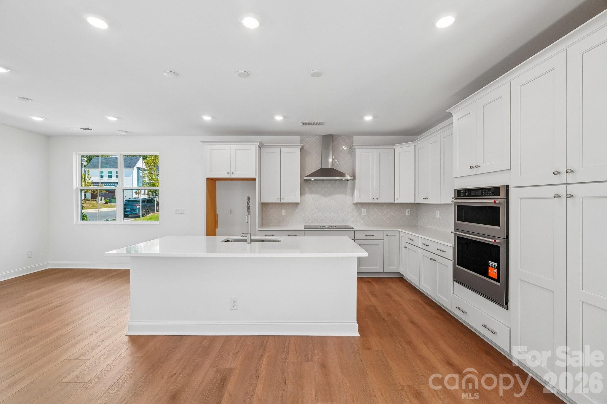 1009 Cobalt Drive — Tega Cay