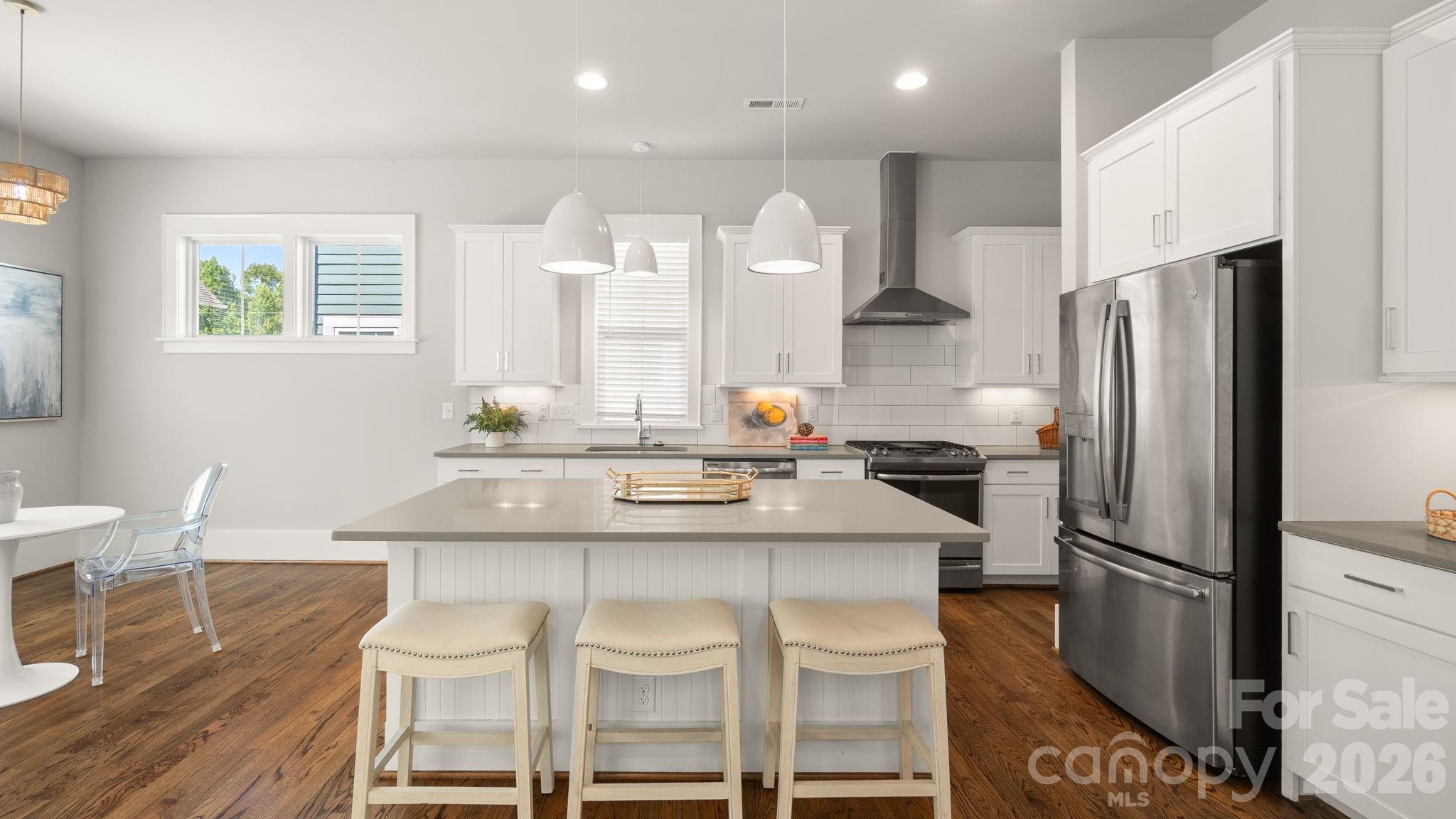 5218 Kelly Street — Charlotte