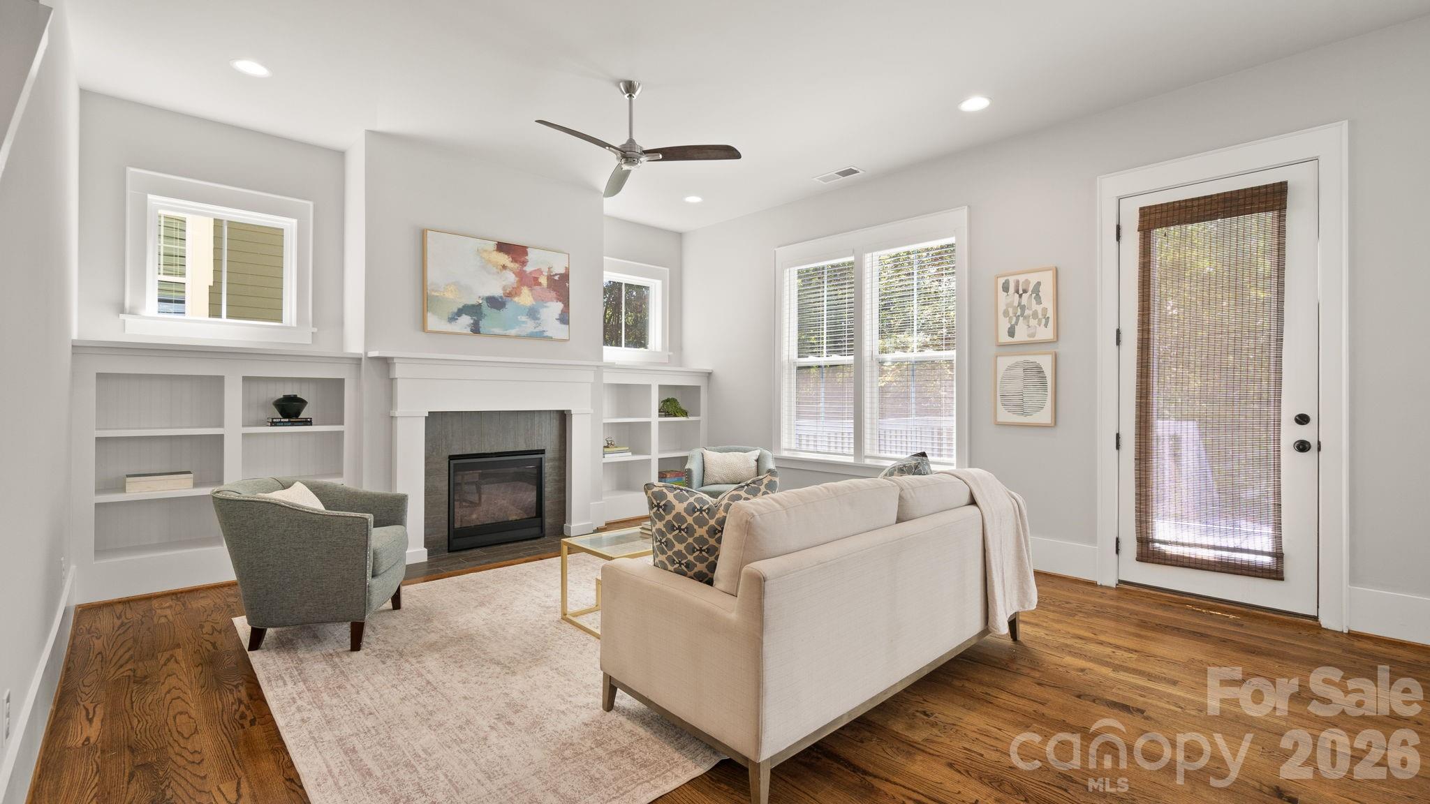 5218 Kelly Street — Charlotte