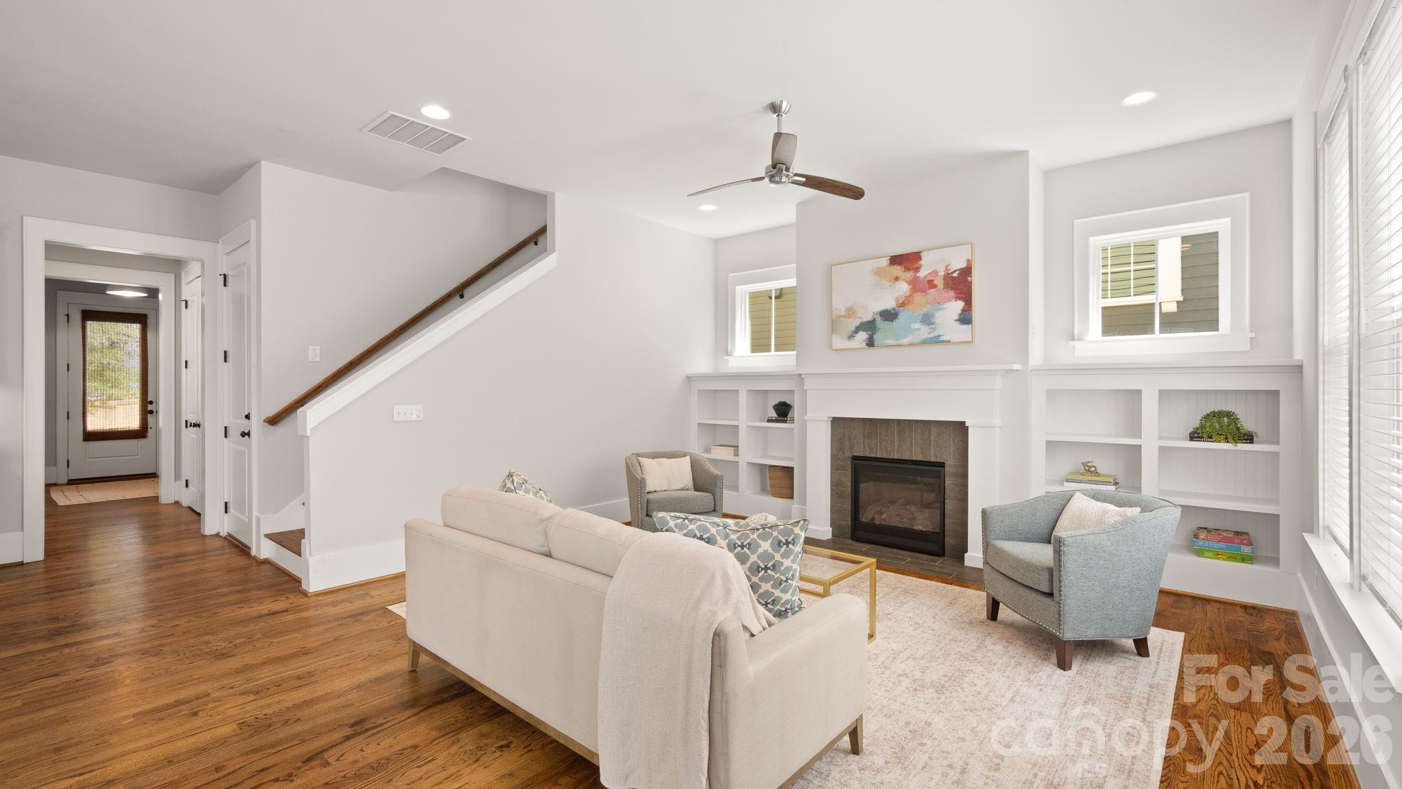 5218 Kelly Street — Charlotte