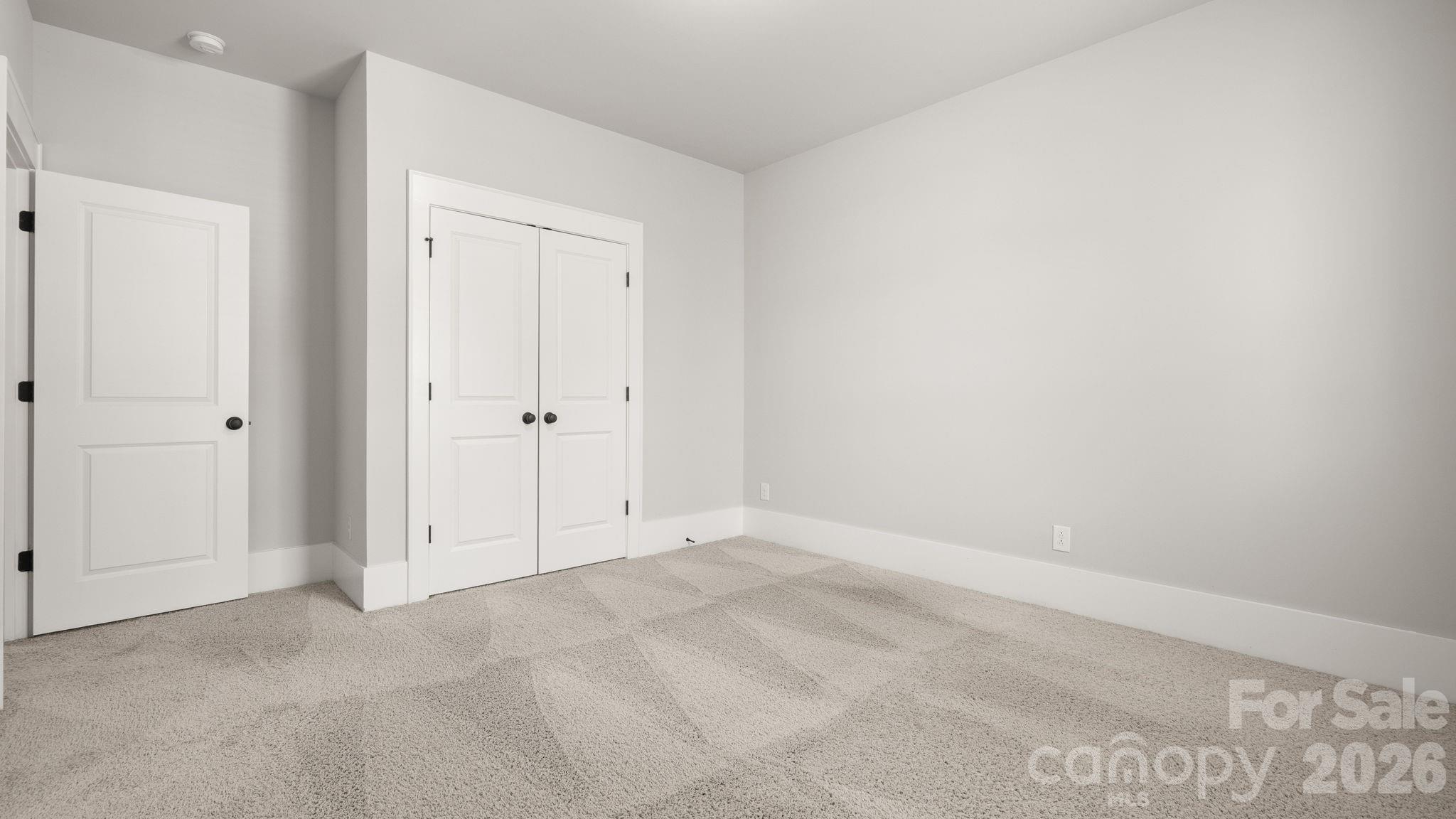 5218 Kelly Street — Charlotte