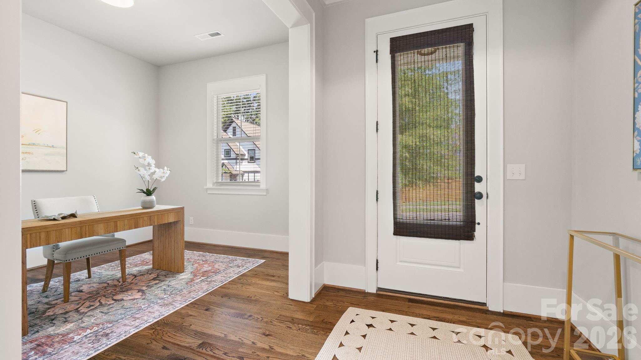 5218 Kelly Street — Charlotte