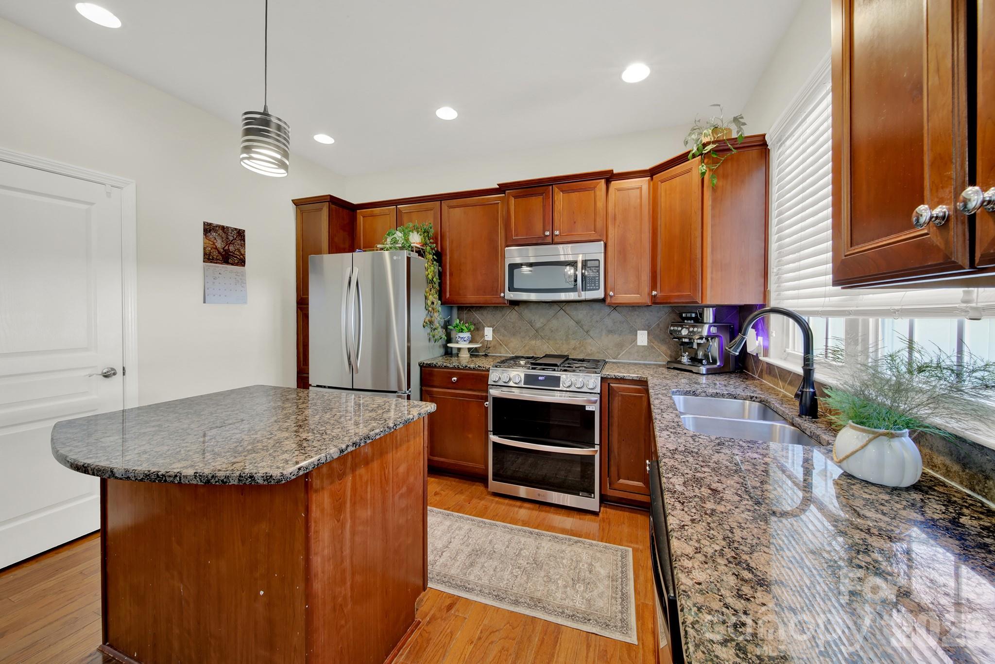 927 Lyndley Drive — Fort Mill