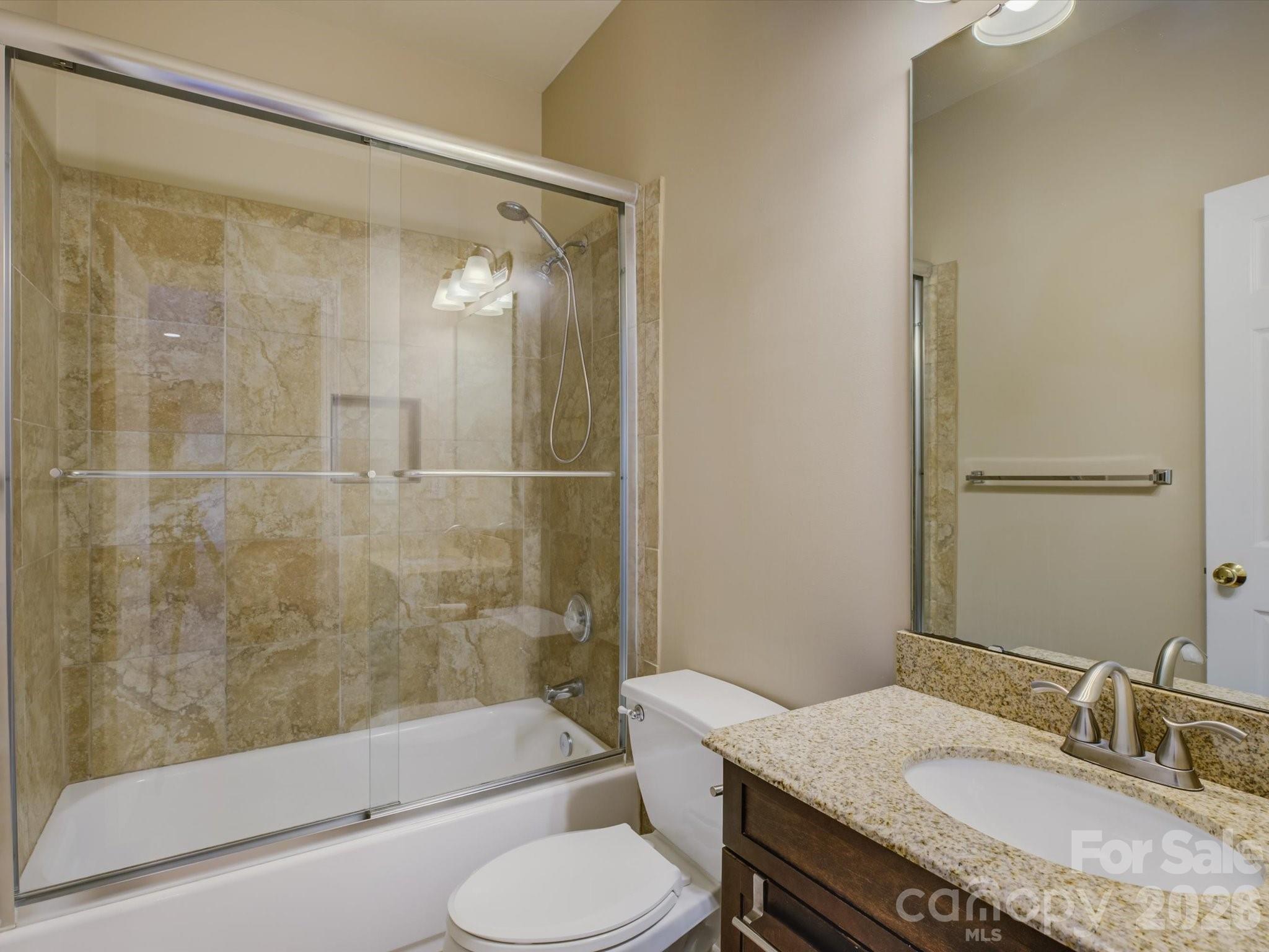 605 Queenswater Lane — Waxhaw