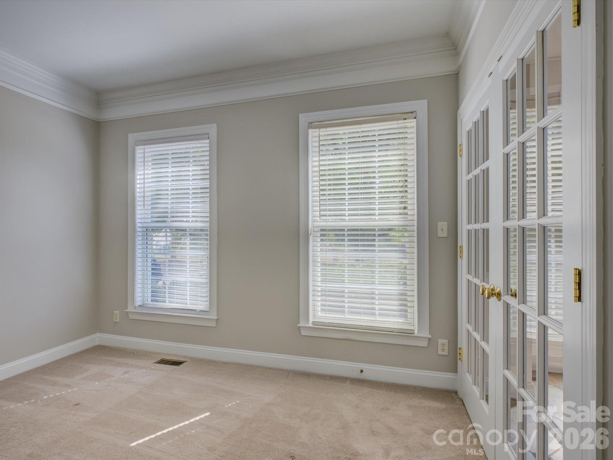 605 Queenswater Lane — Waxhaw