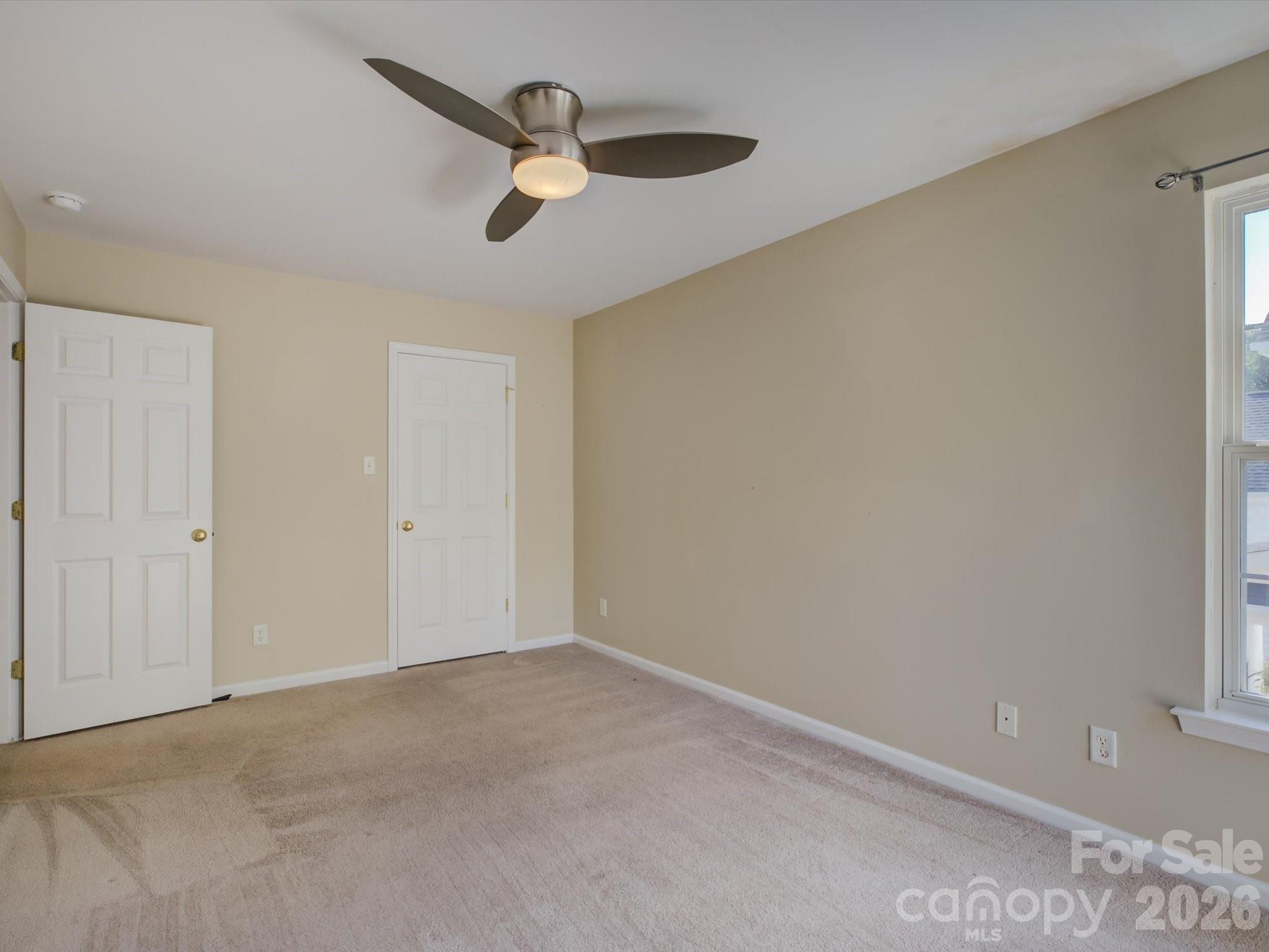 605 Queenswater Lane — Waxhaw