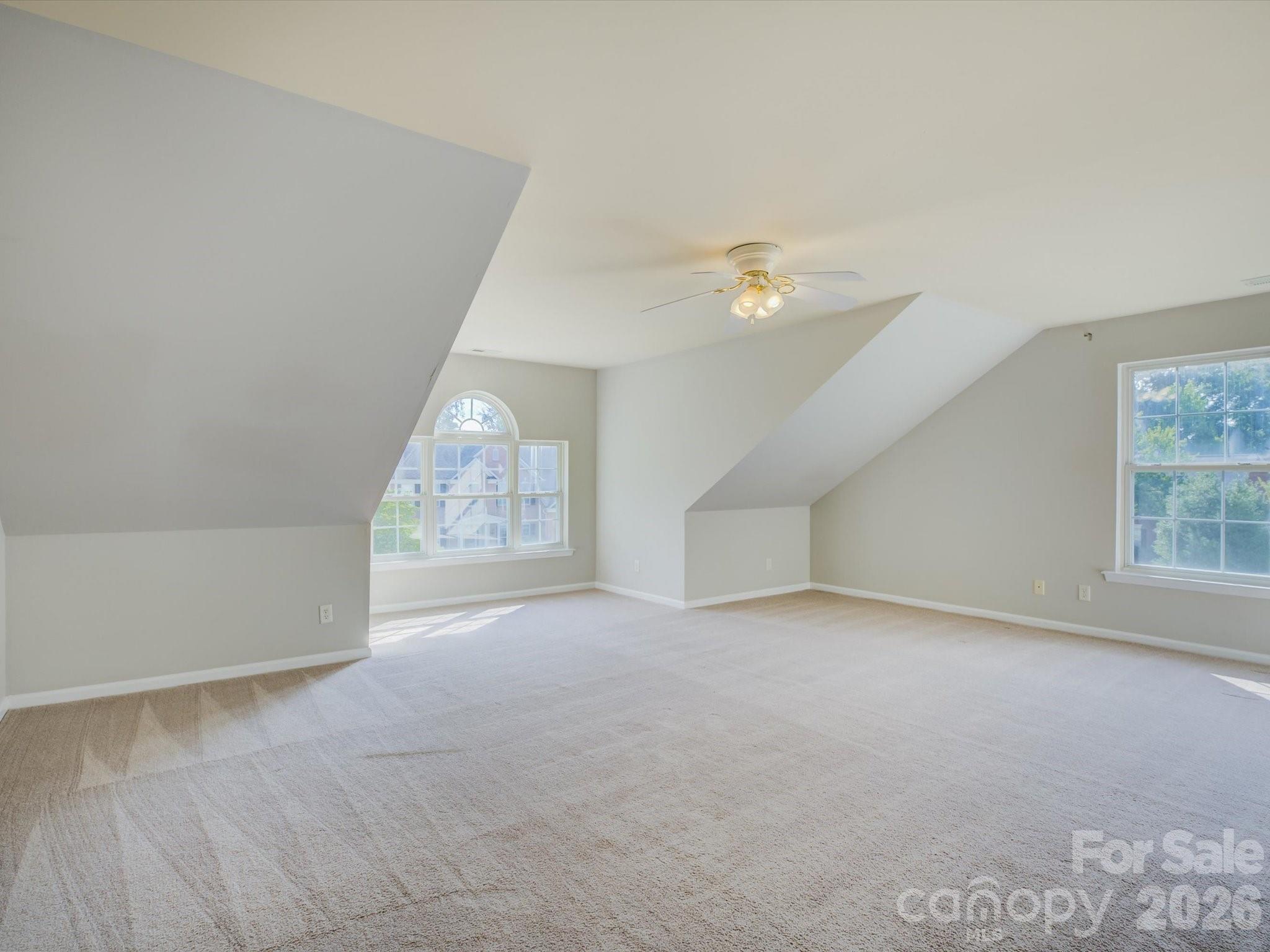 605 Queenswater Lane — Waxhaw