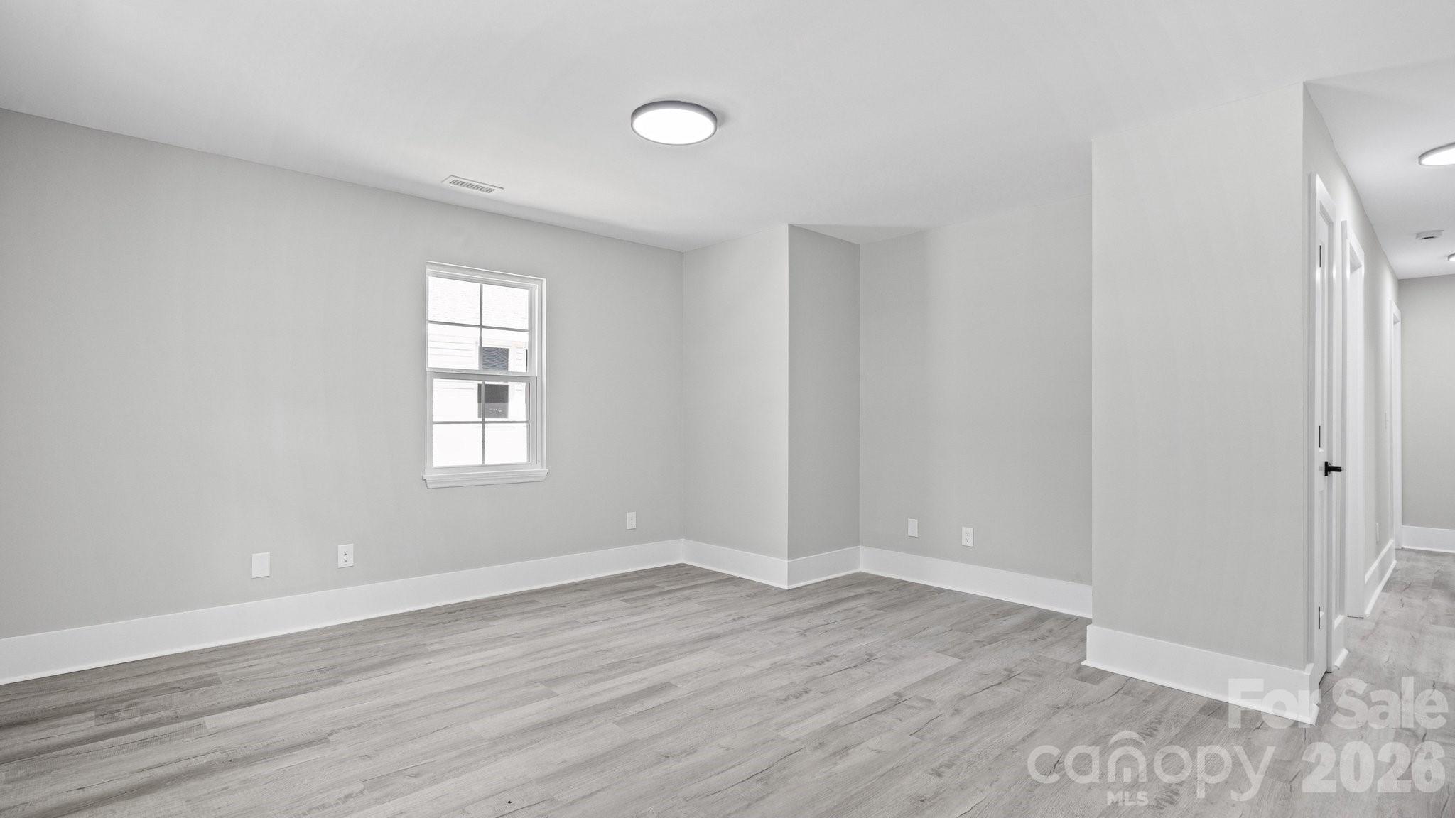 125 Oregon Street — Charlotte