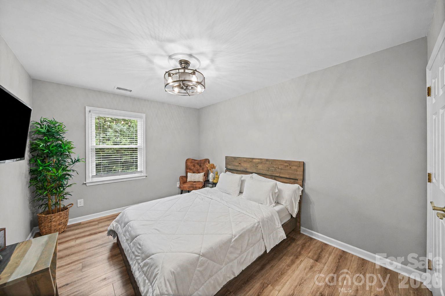 3801 Melshire Lane — Charlotte