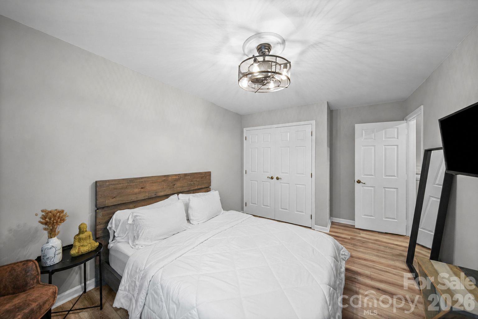 3801 Melshire Lane — Charlotte