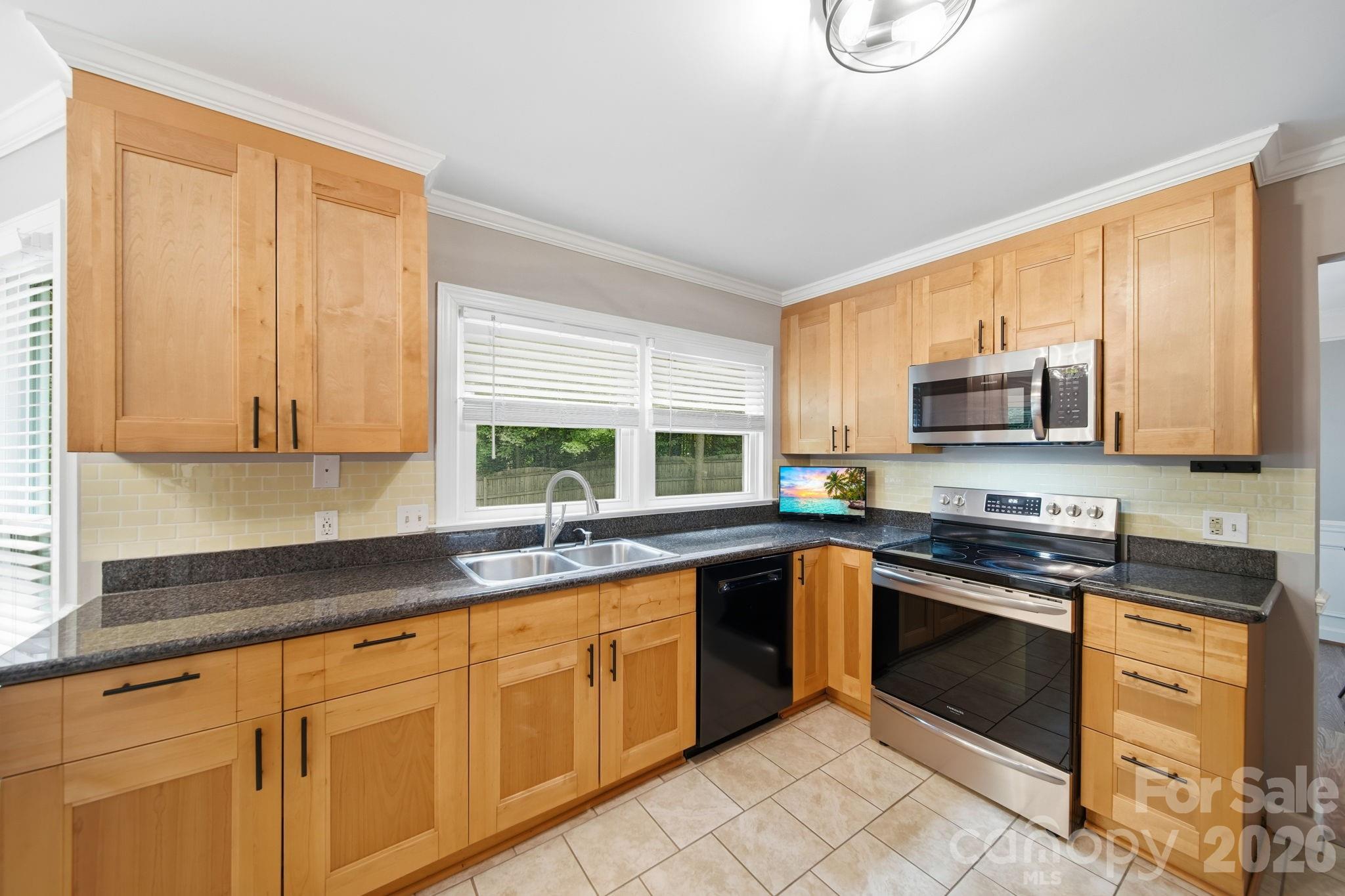 3801 Melshire Lane — Charlotte
