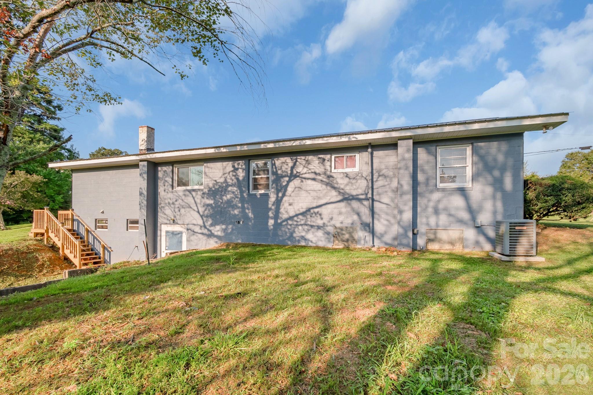 40726 Hearne Road #3 & 4 — New London