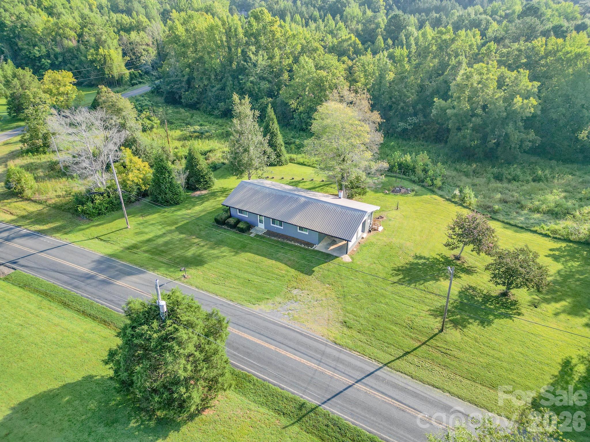 40726 Hearne Road #3 & 4 — New London