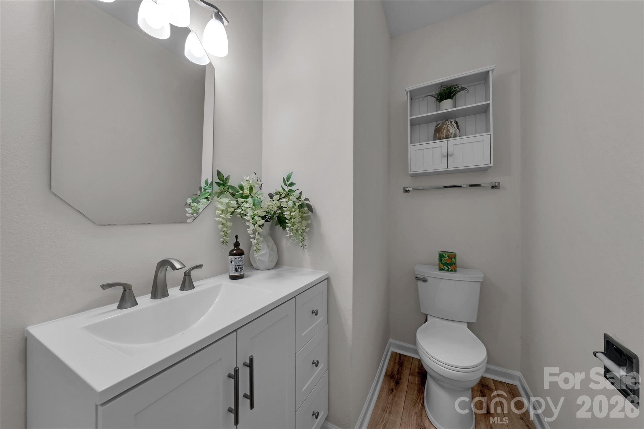 9132 Royal Highlands Court — Charlotte