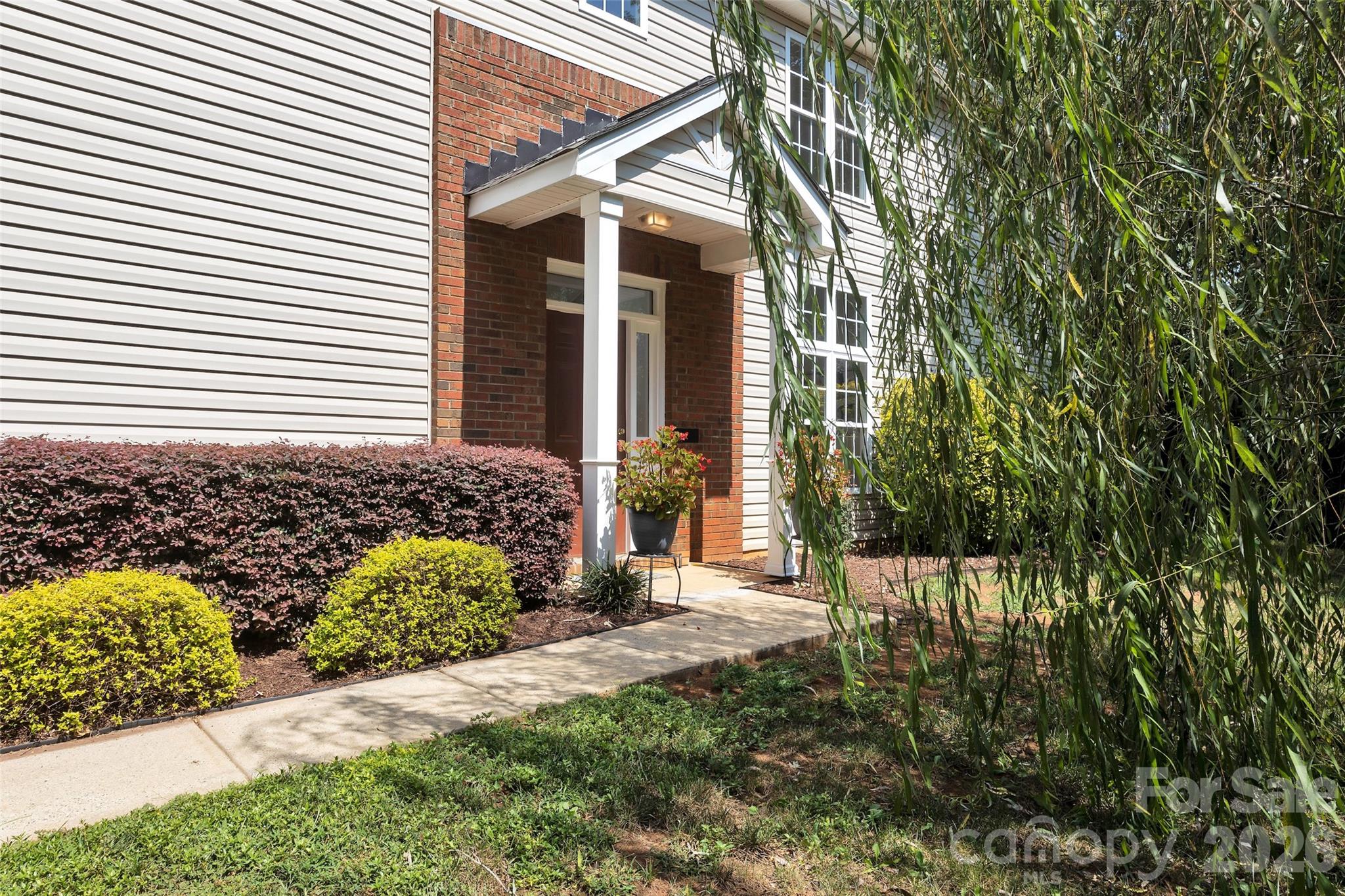 9132 Royal Highlands Court — Charlotte