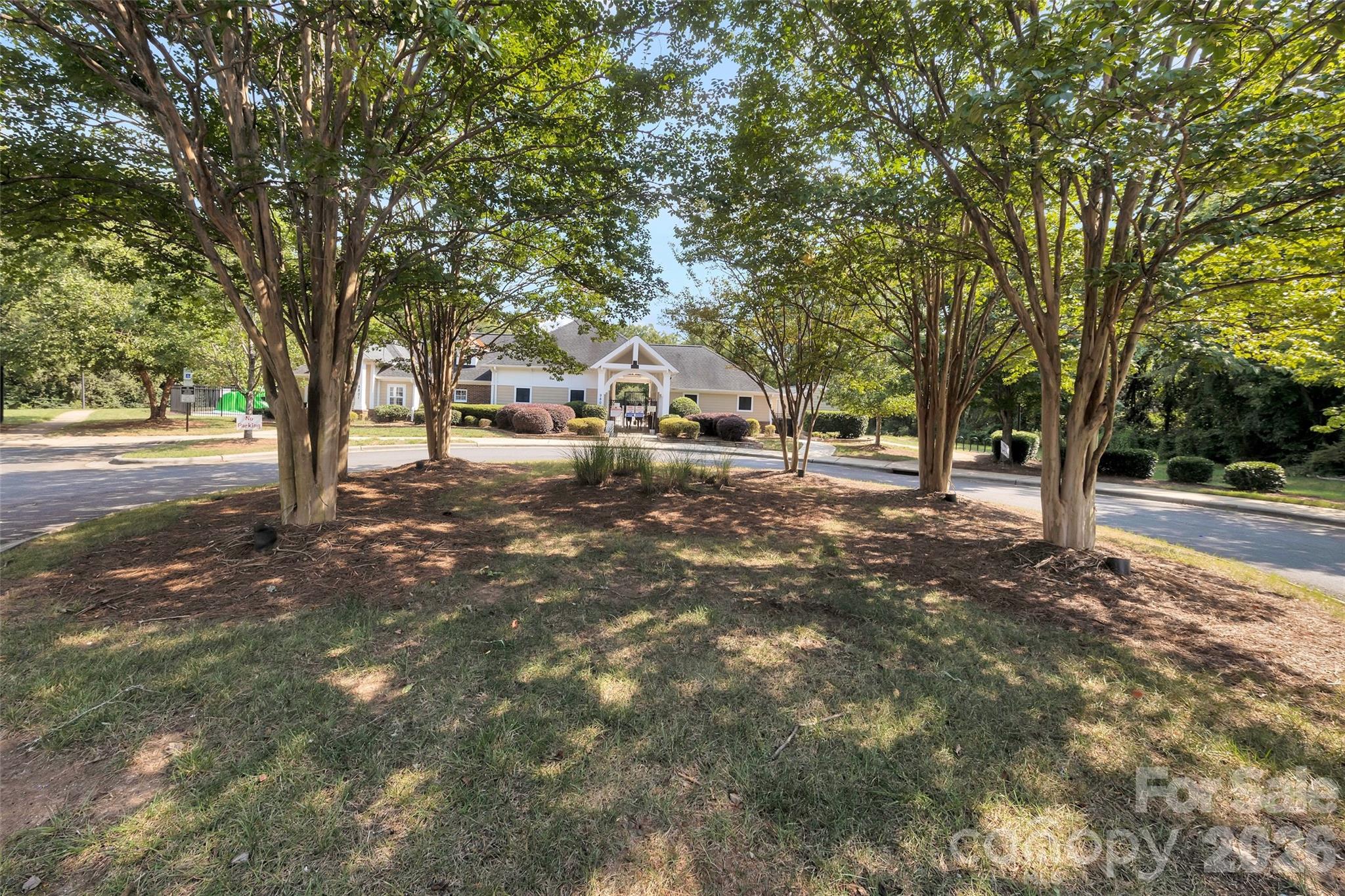 9132 Royal Highlands Court — Charlotte