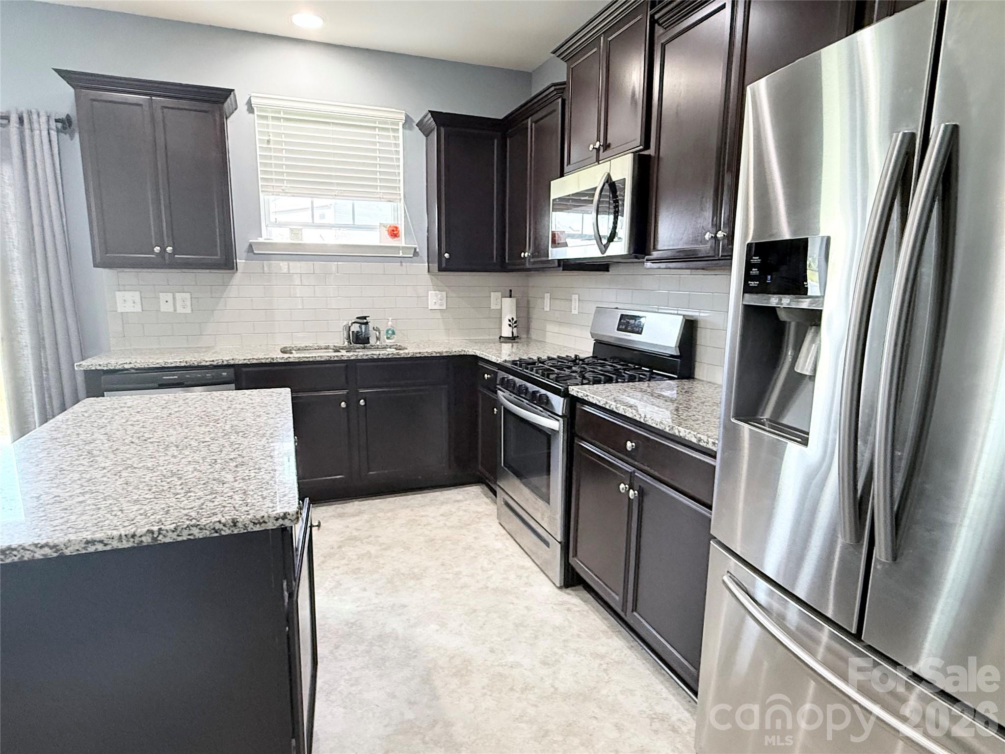 107 Longleaf Drive — Mooresville