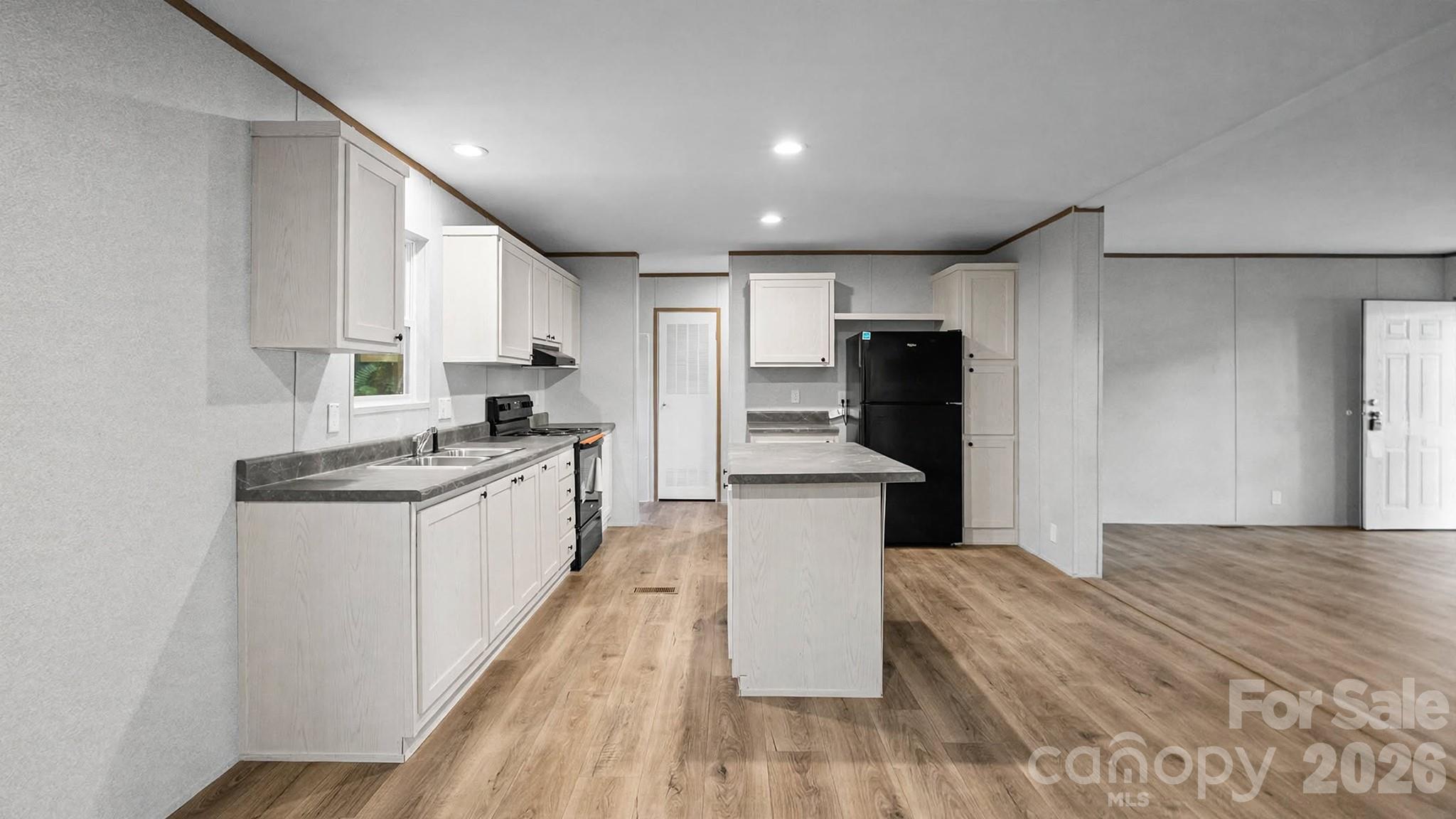 2205 Kingston Road — Kingstown
