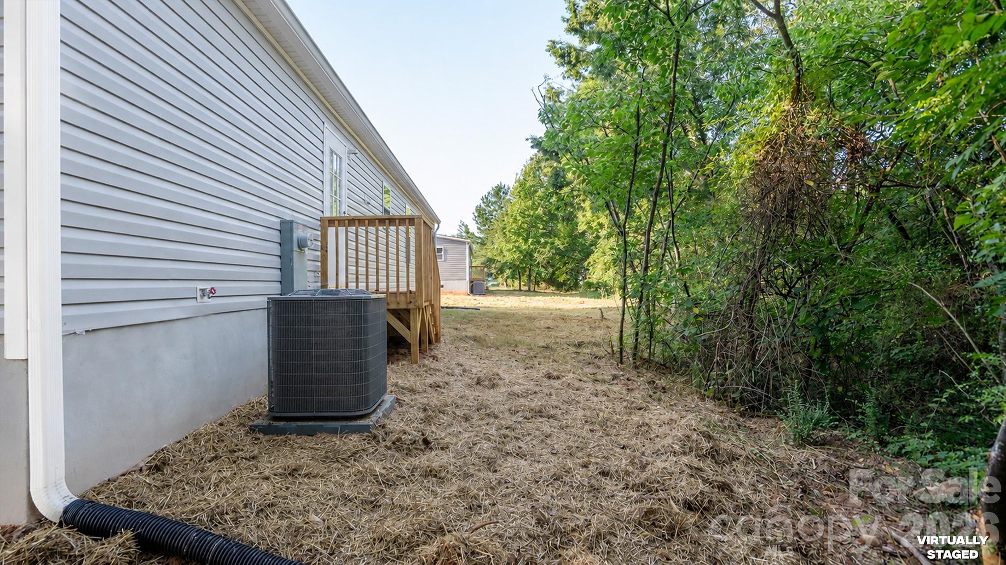 2205 Kingston Road — Kingstown