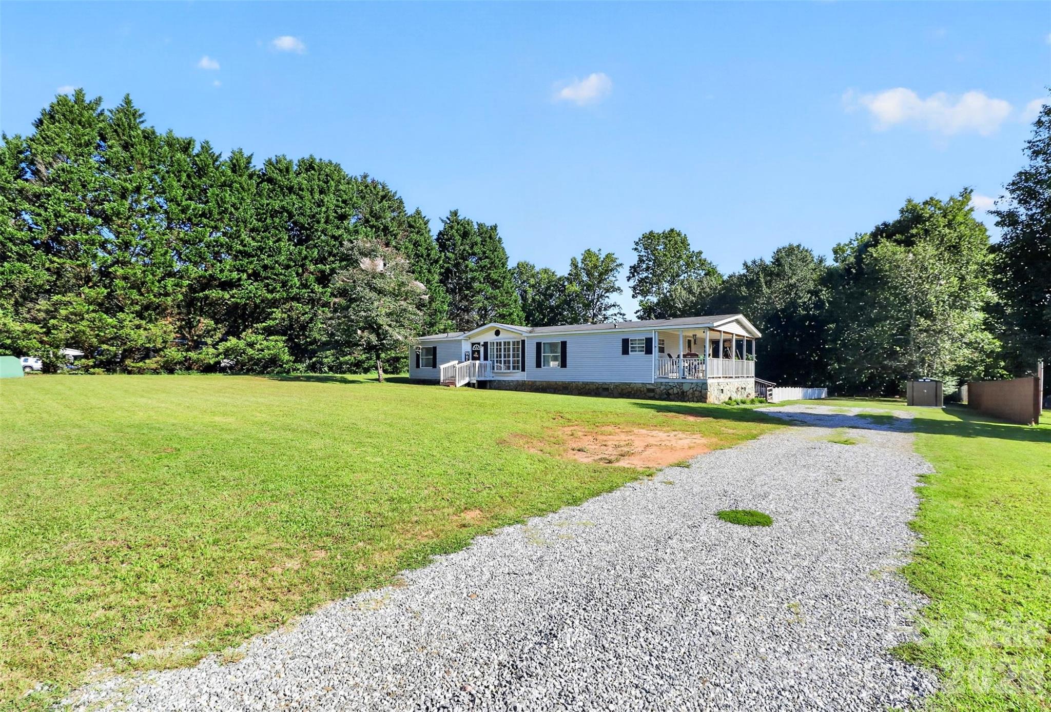 1778 N Ingleside Farm Road — Iron Station