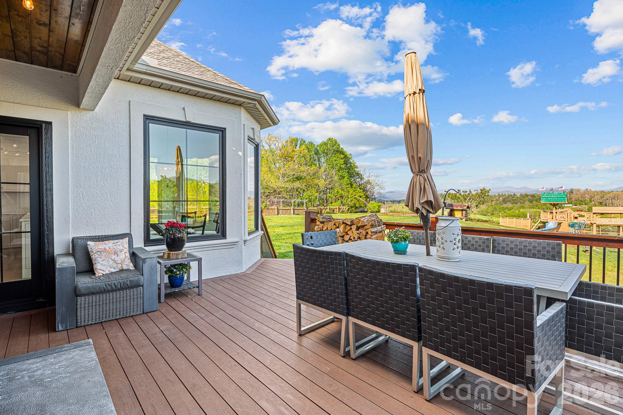54 Mountain Shadows Drive — Leicester