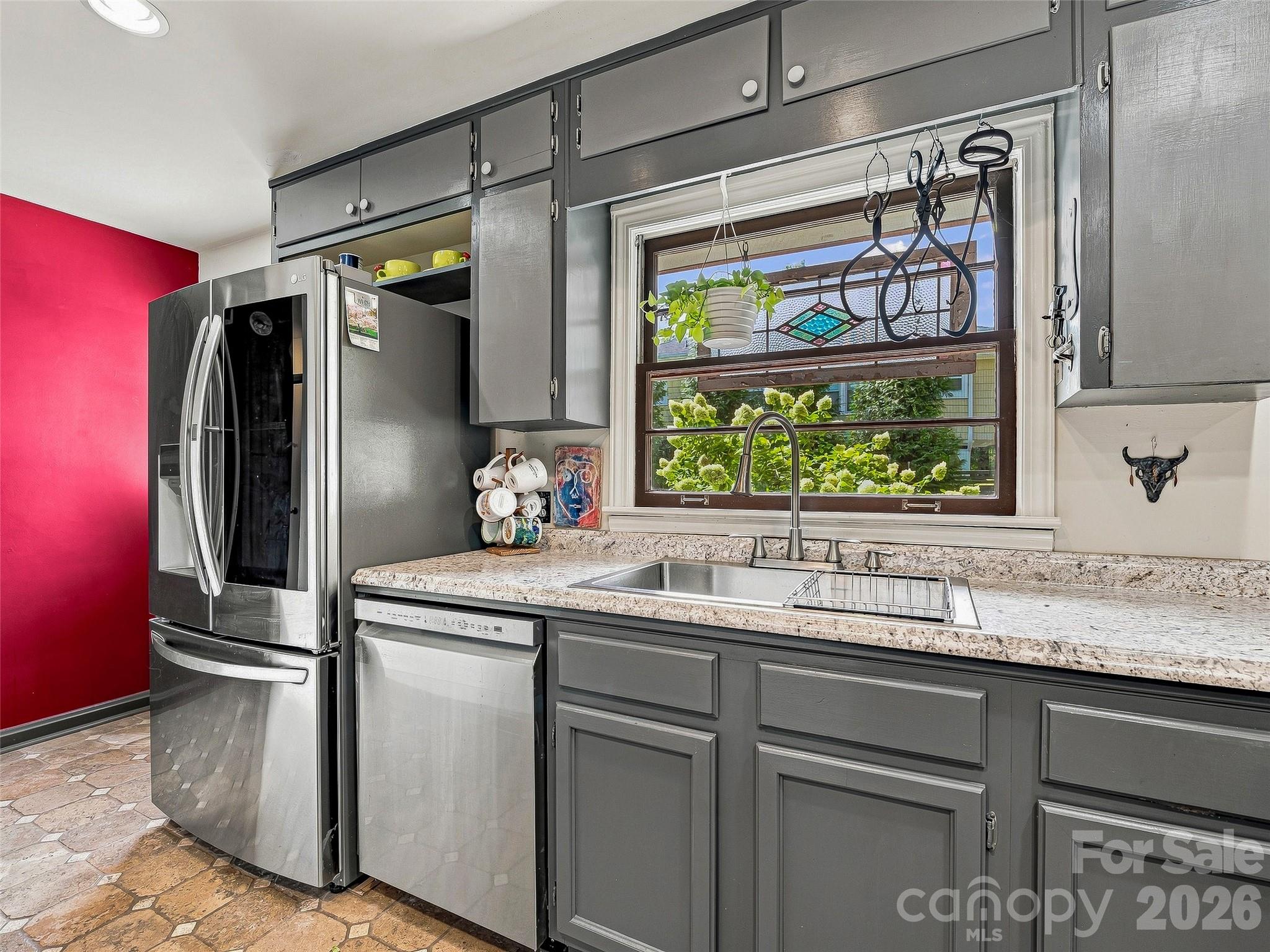 30 Maney Avenue — Asheville