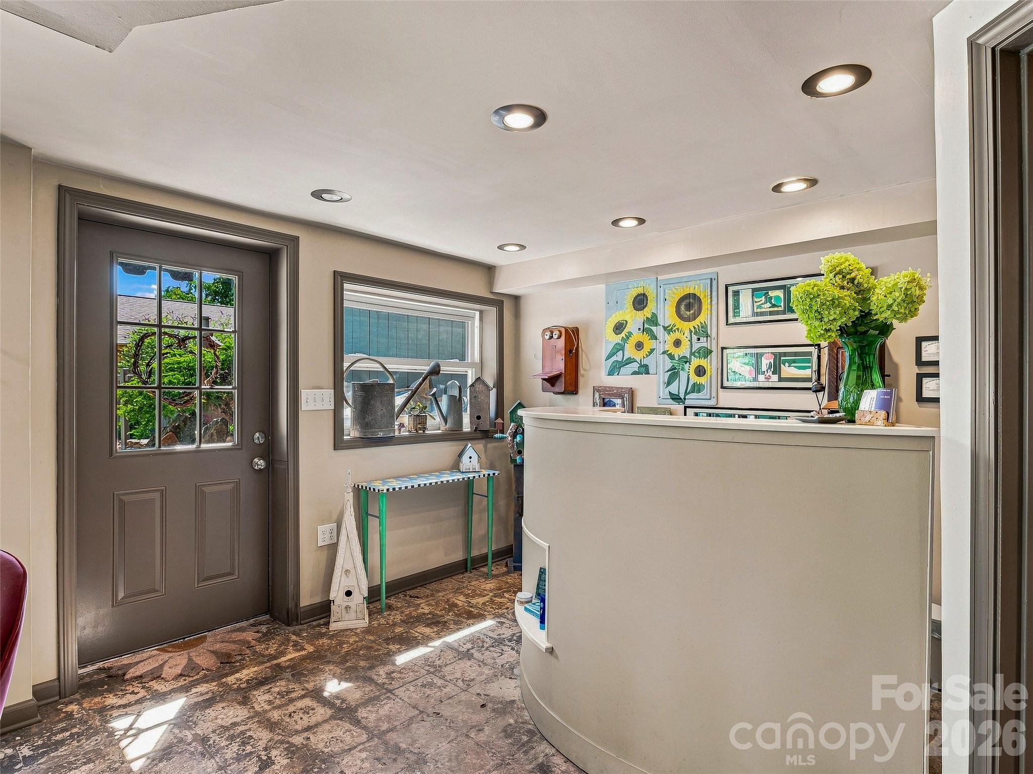 30 Maney Avenue — Asheville