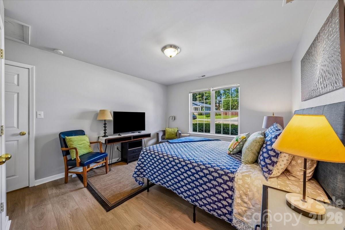 551 Porter Street — Charlotte
