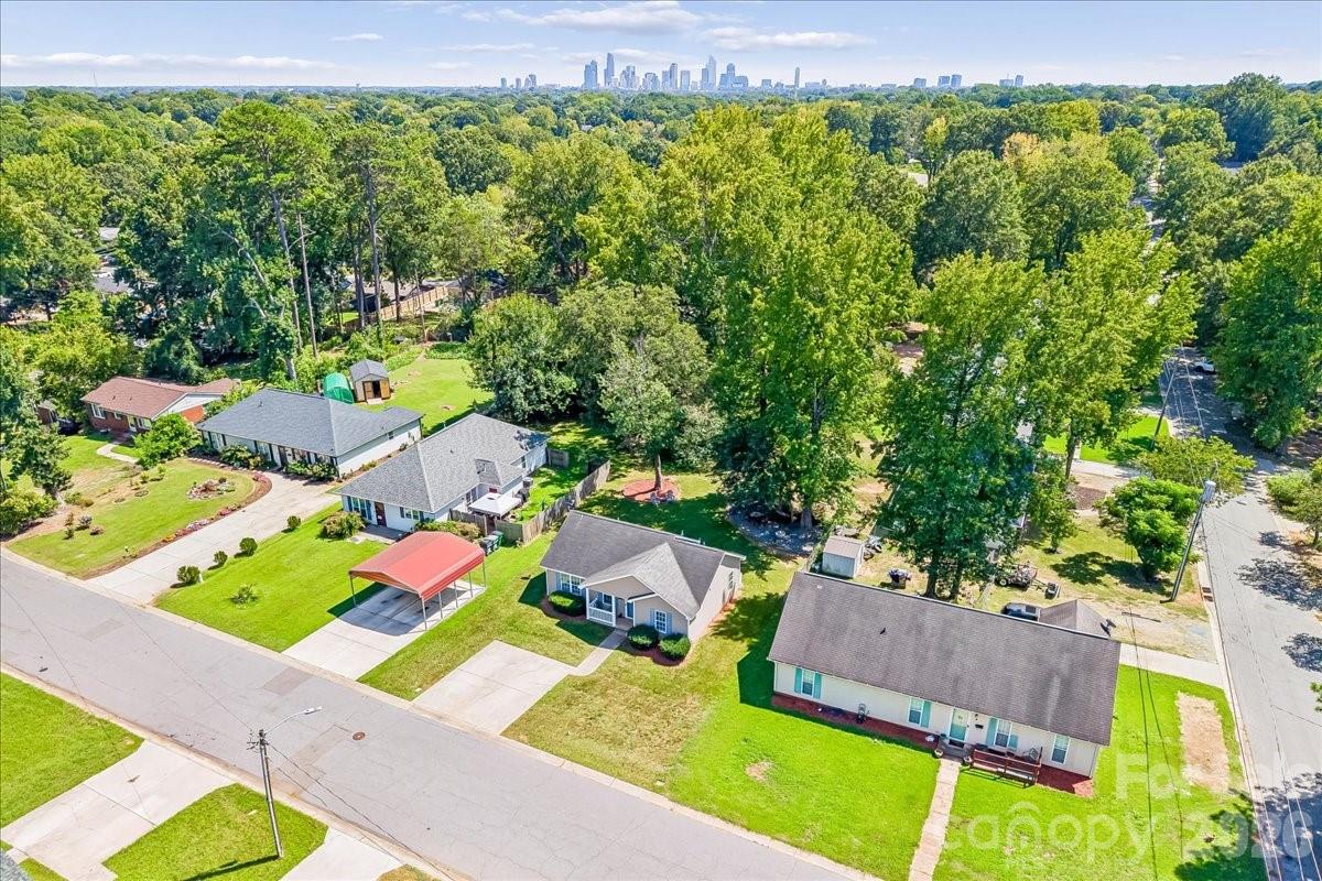 551 Porter Street — Charlotte