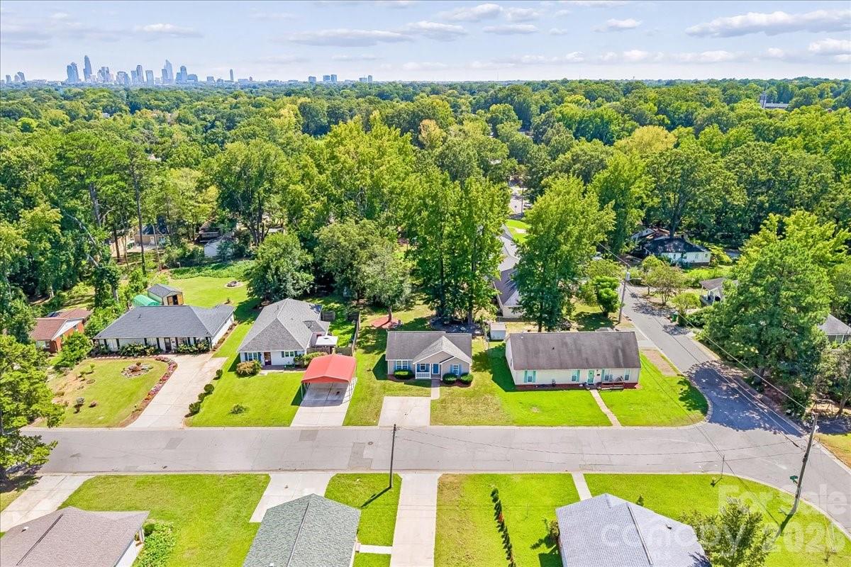 551 Porter Street — Charlotte