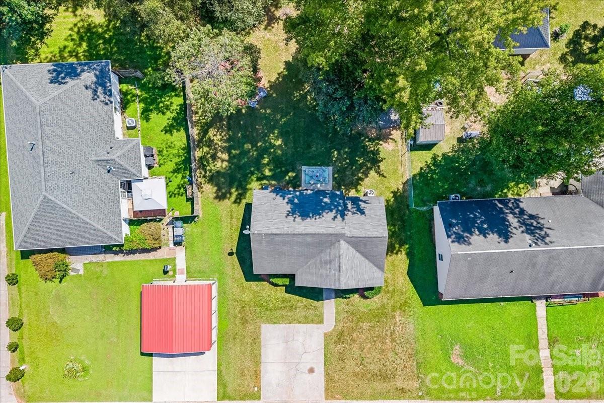 551 Porter Street — Charlotte