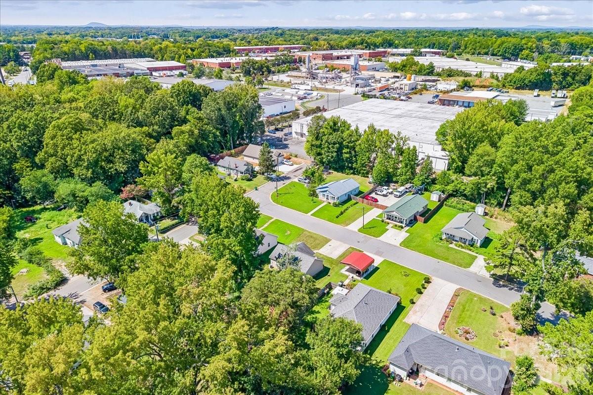 551 Porter Street — Charlotte