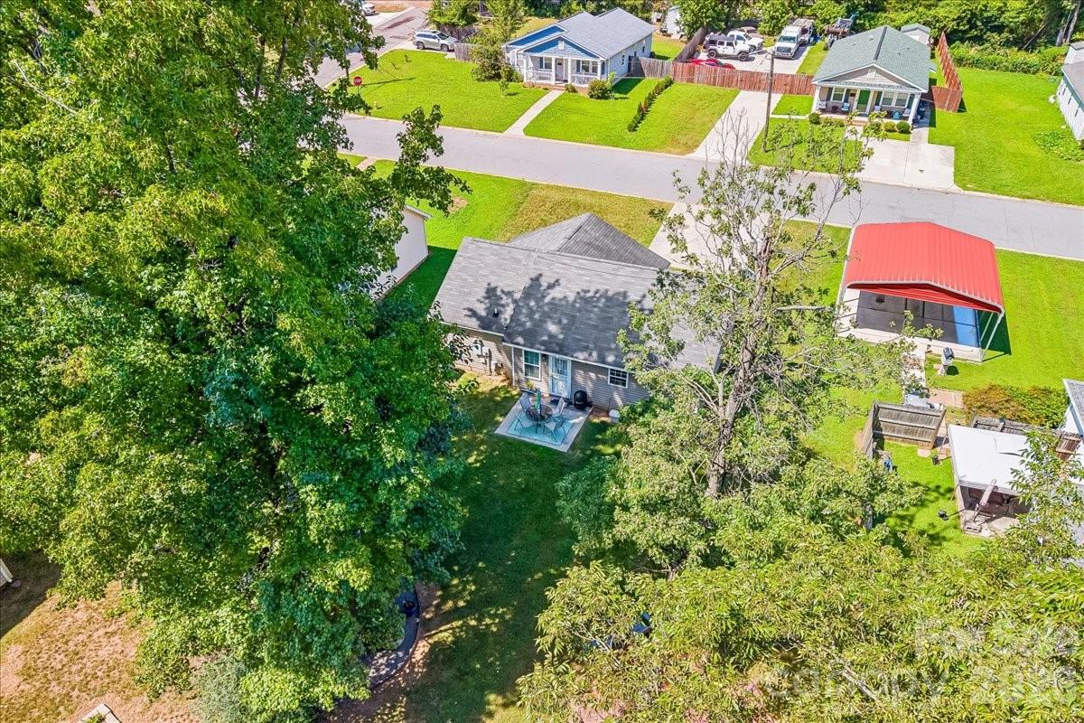 551 Porter Street — Charlotte