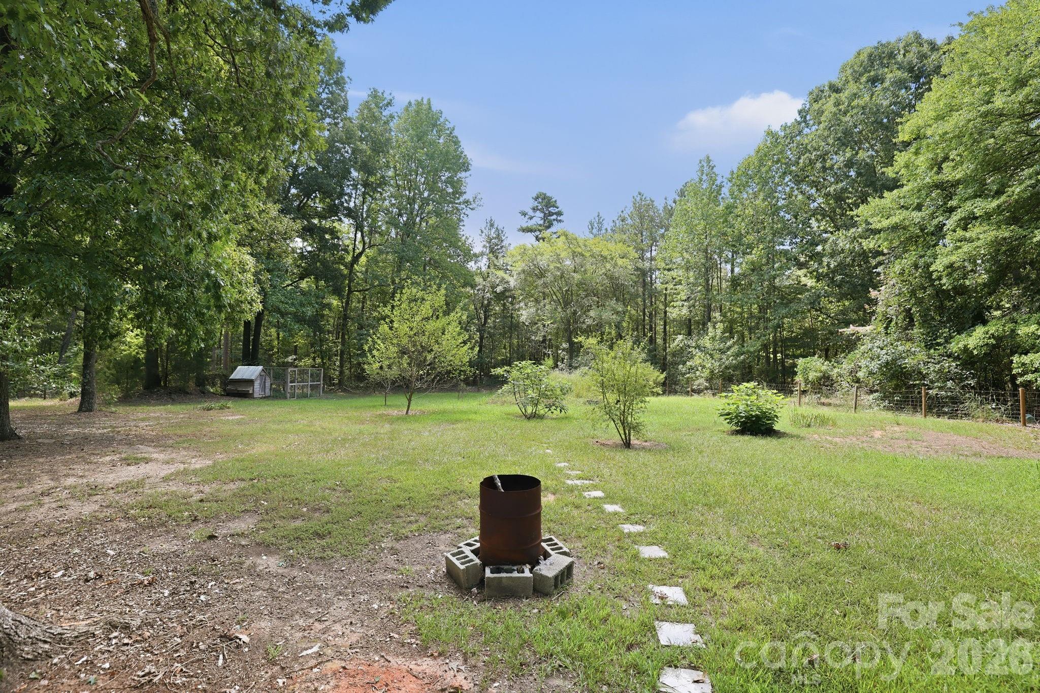 4436 Shiloh Unity Road — Lancaster