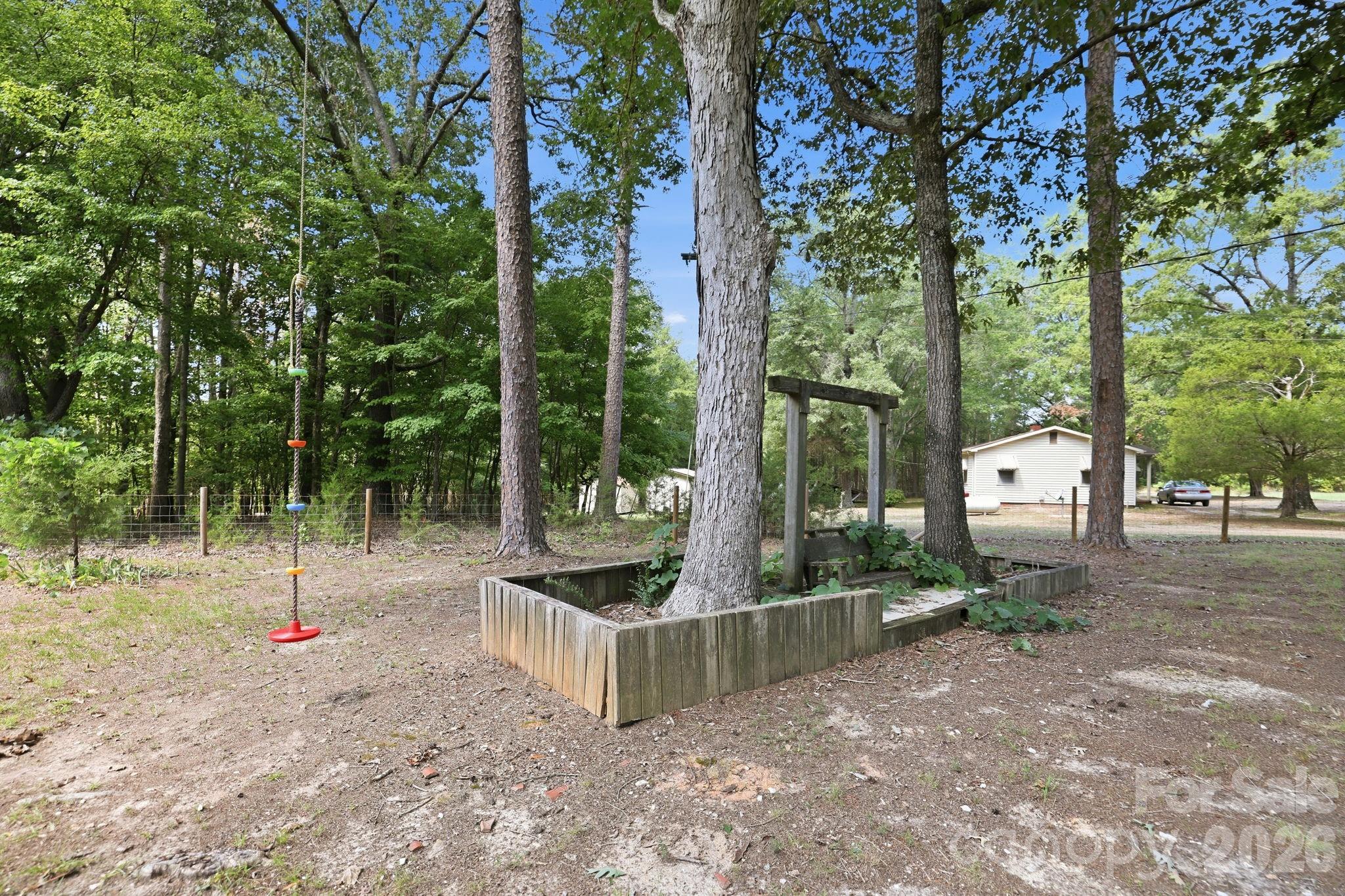 4436 Shiloh Unity Road — Lancaster