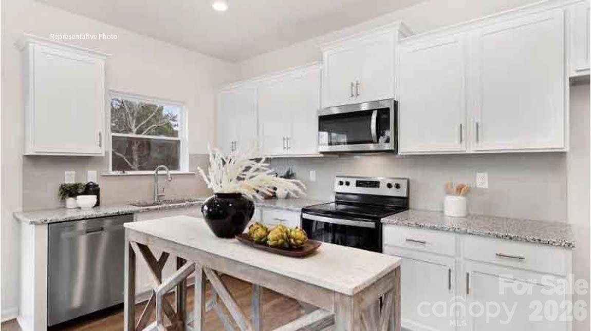 2821 Frances View Lane — Lincolnton