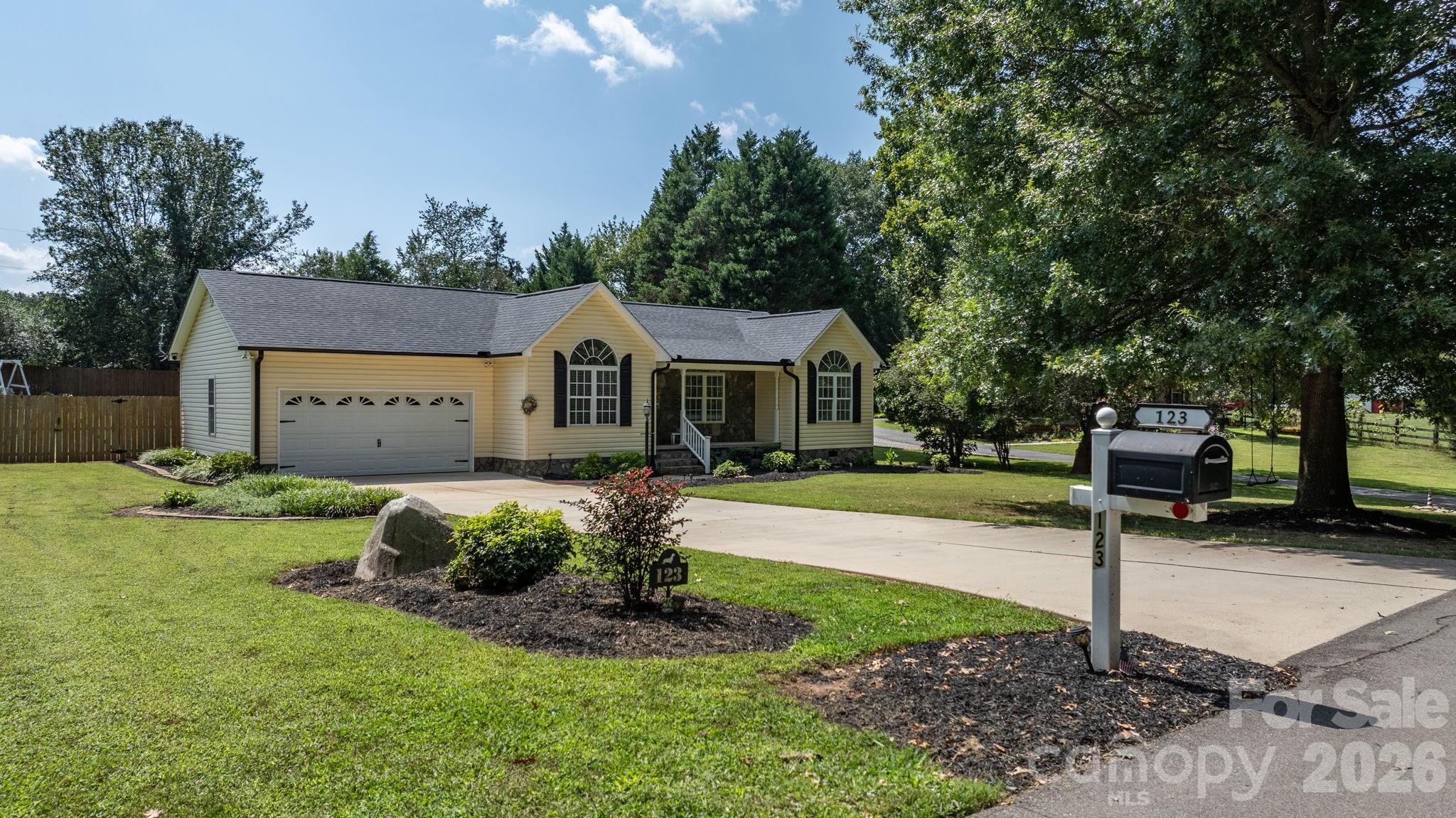123 Idlebrook Road #10 — Statesville