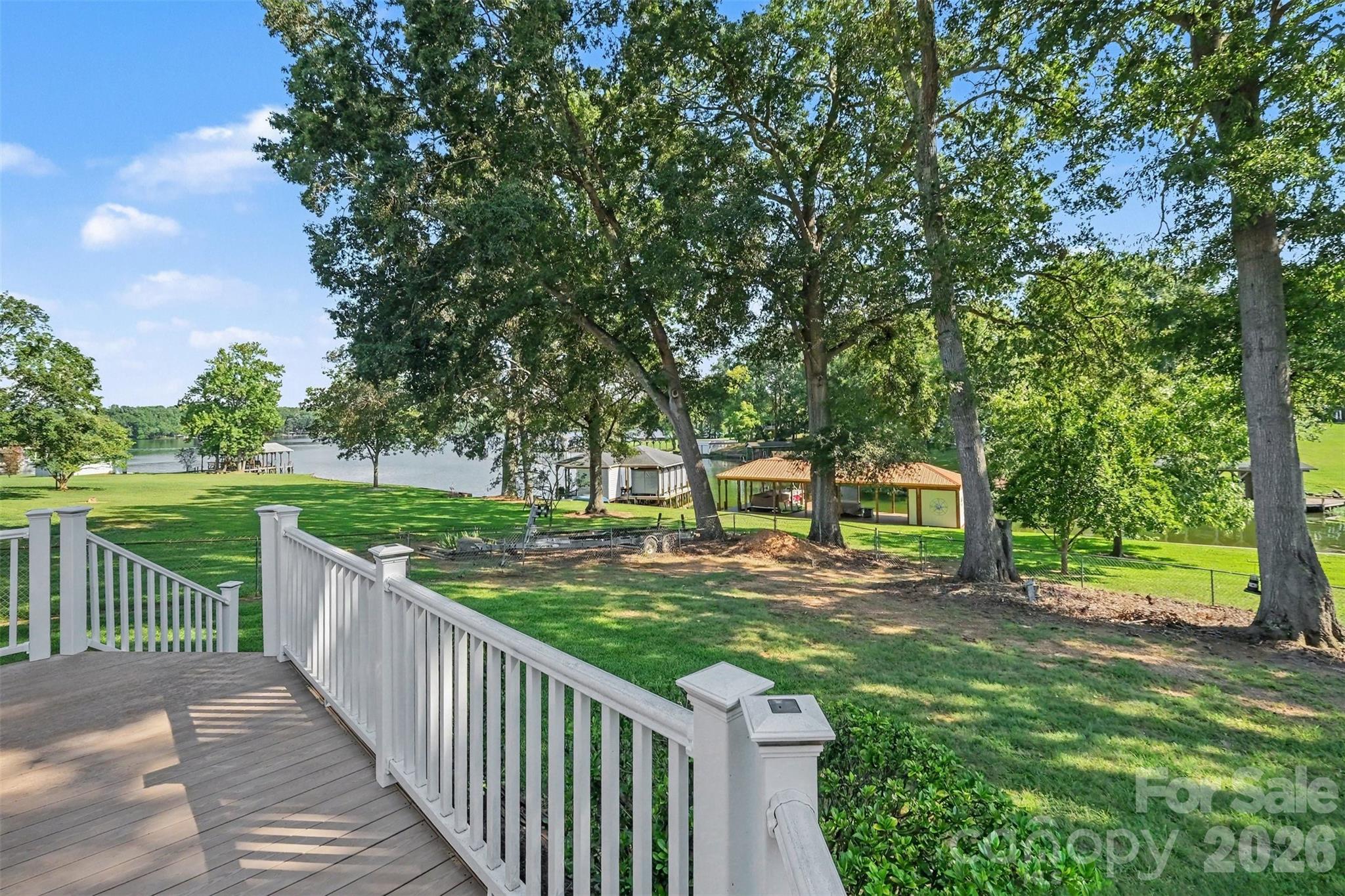 551 Harbor Road — Norwood