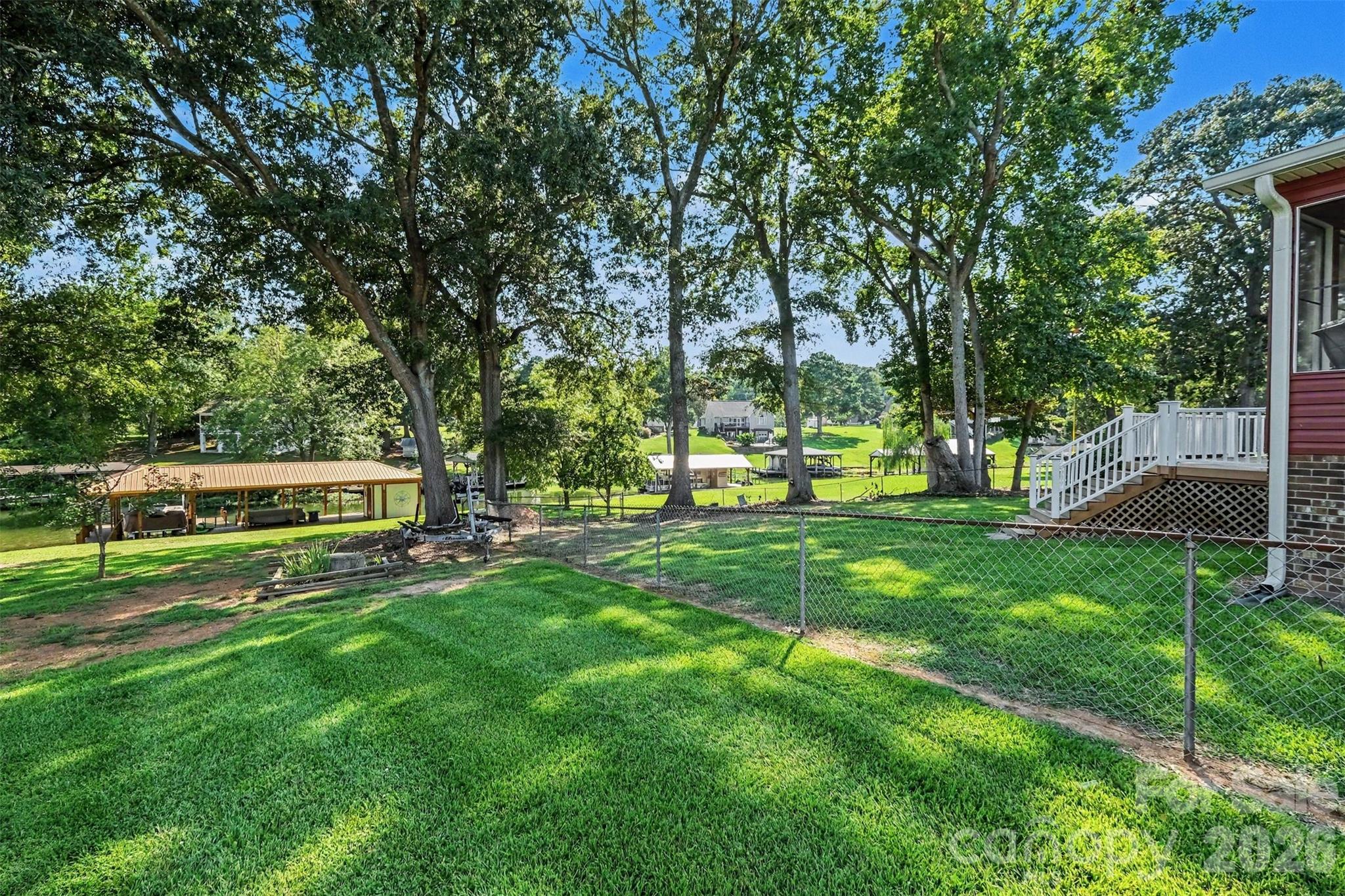 551 Harbor Road — Norwood