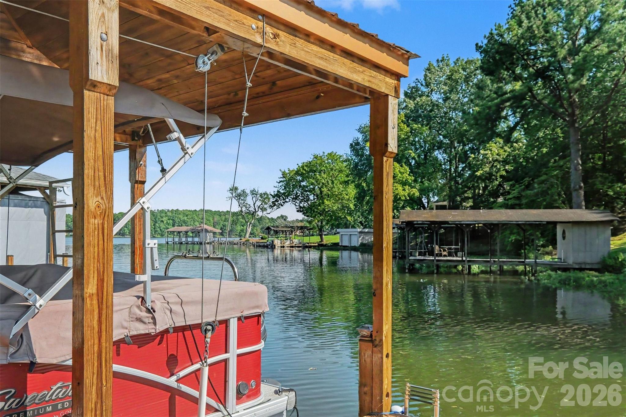 551 Harbor Road — Norwood