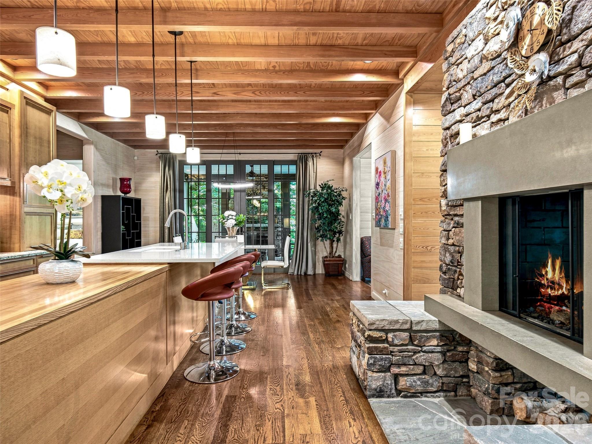 85 Chauncey Circle — Asheville