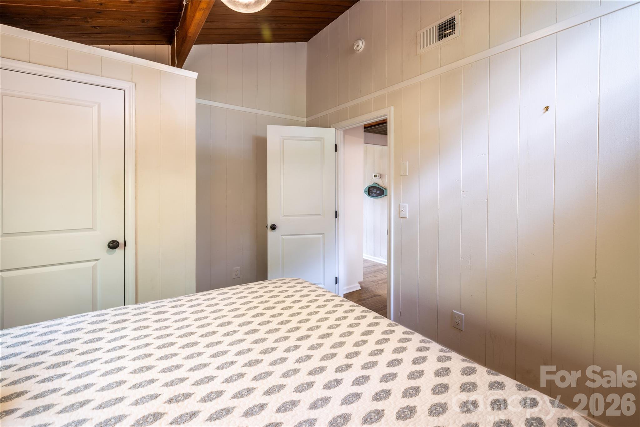 825 Emerald Shores Road — Mount Gilead
