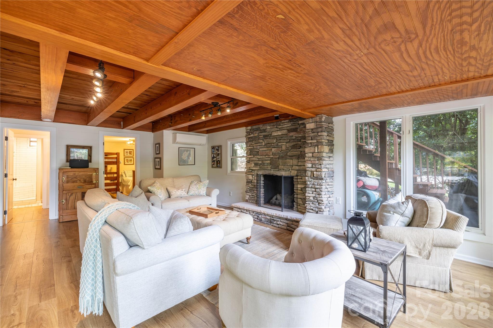 825 Emerald Shores Road — Mount Gilead