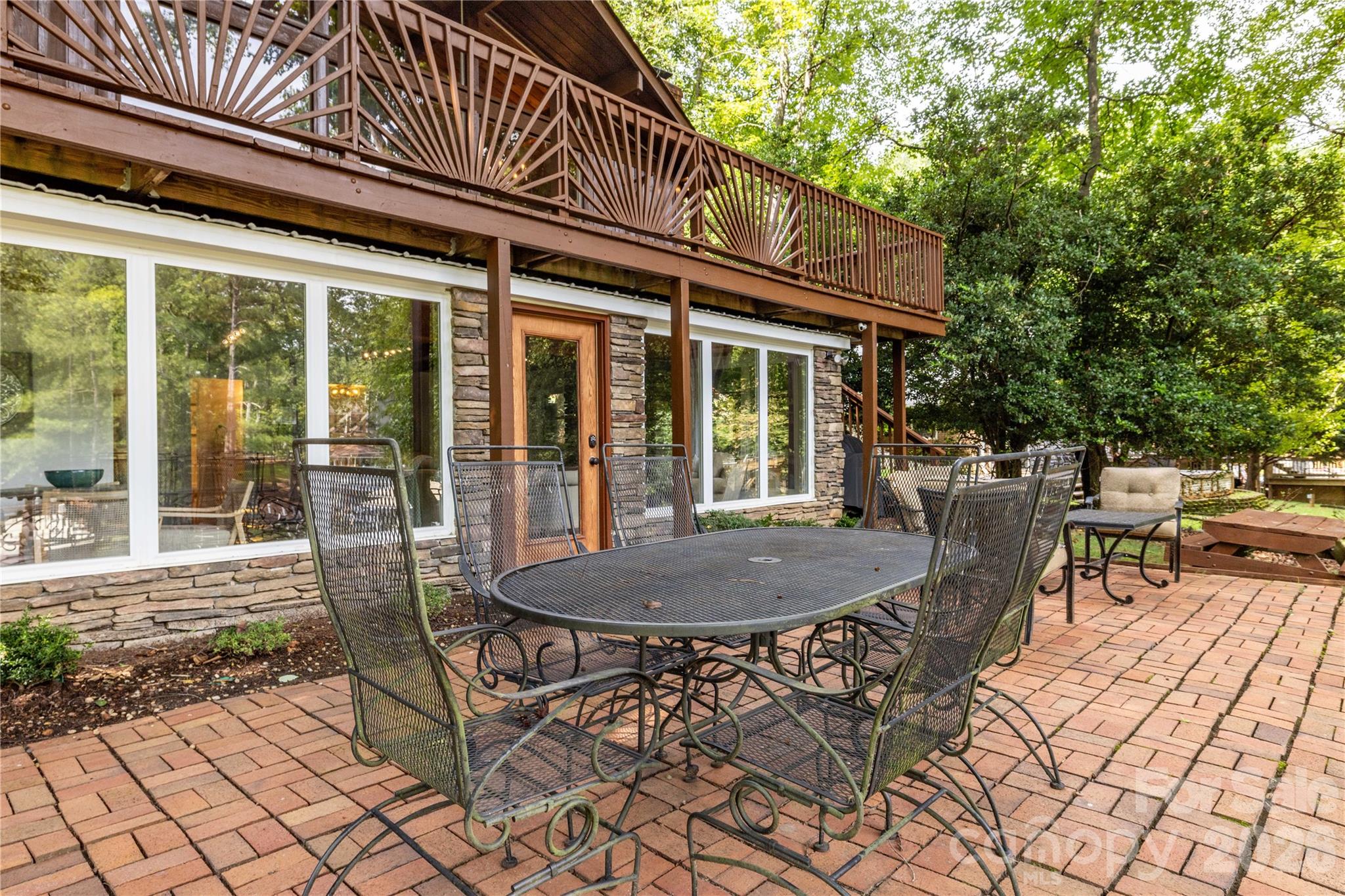 825 Emerald Shores Road — Mount Gilead