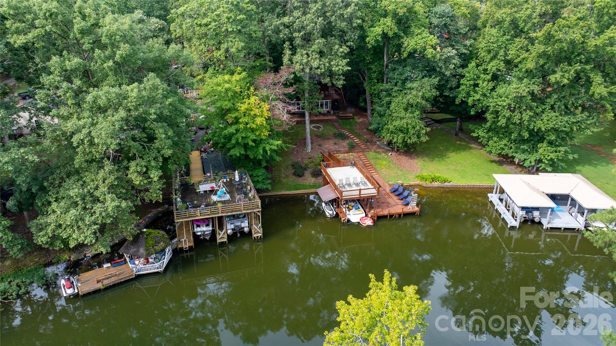 825 Emerald Shores Road — Mount Gilead