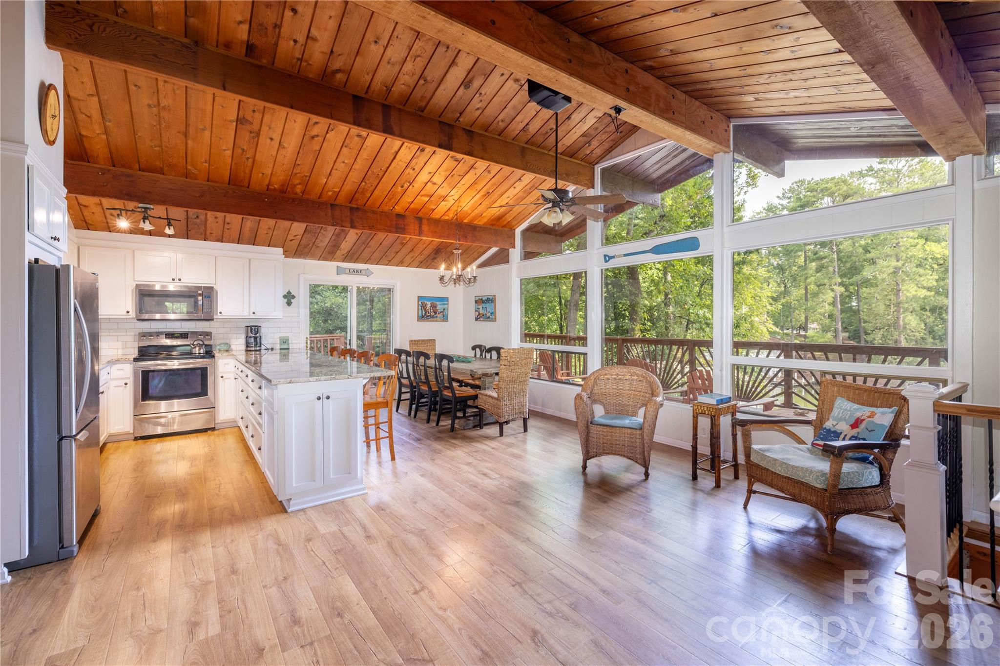 825 Emerald Shores Road — Mount Gilead