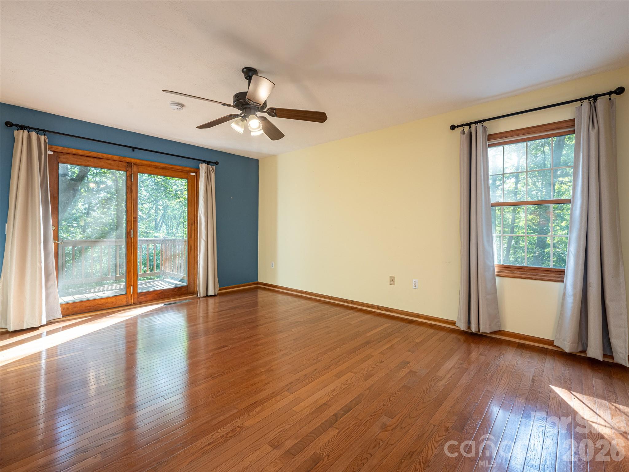 12 Howling Waite Ridge — Candler